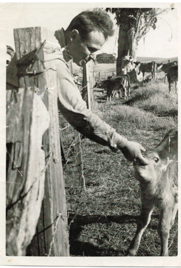 Bill Straus in the 1940s or 1950s.jpg