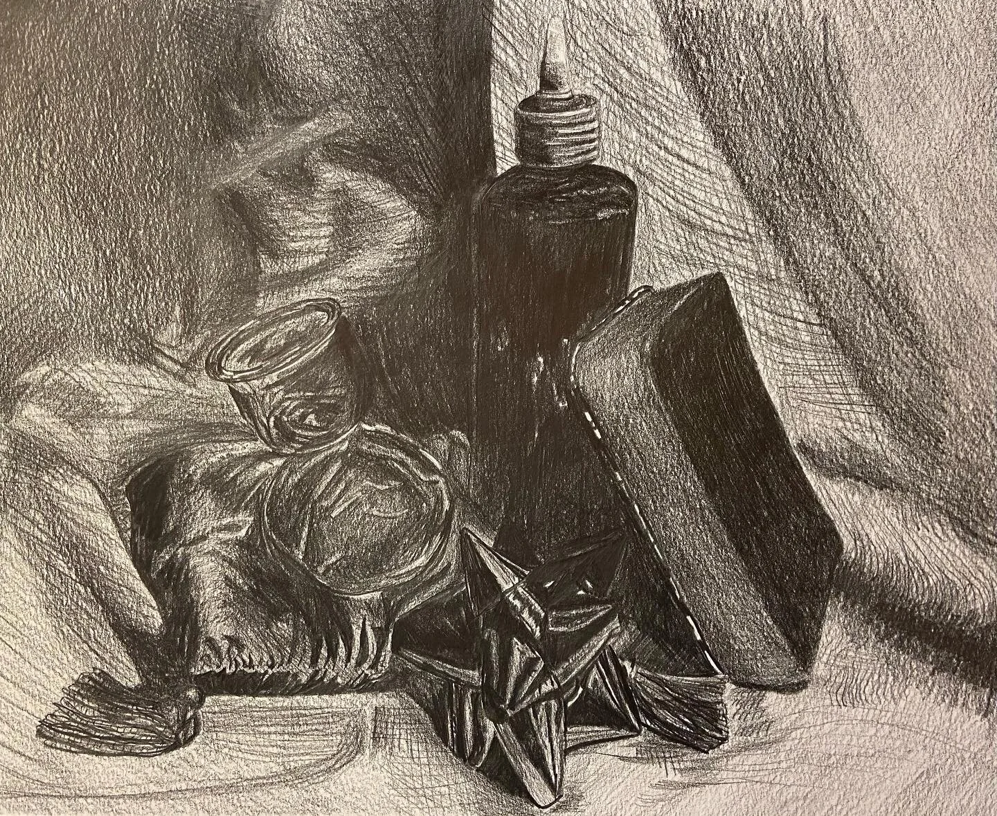 Low Contrast 
-
11&rdquo; x 14&rdquo; on Bristol board
-
Two graphite drawings from the same still life, one drawn during the night with no light source, the other during the day with three light sources. 
-
This has been my favorite project this sem