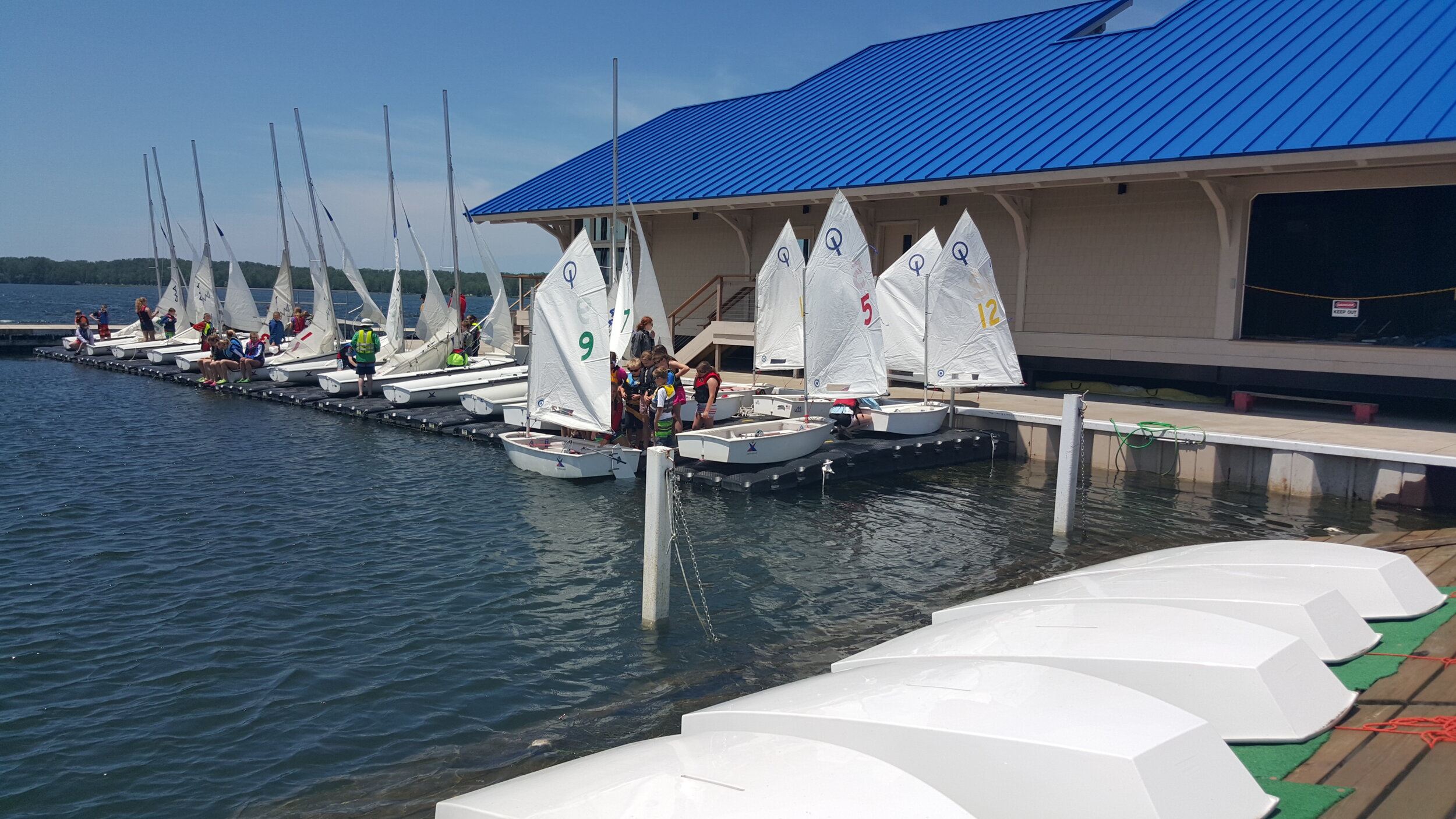 erie yacht club sailing lessons