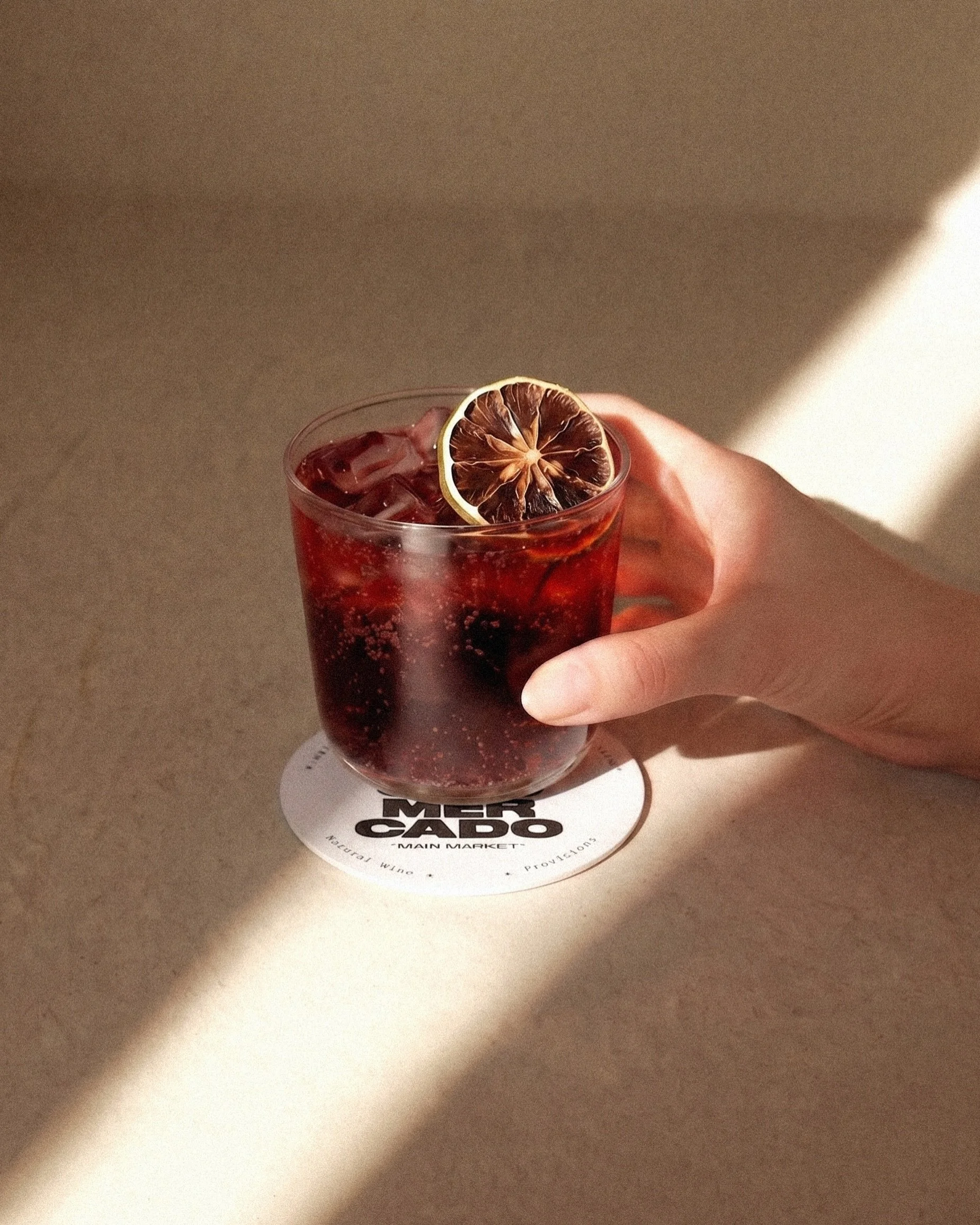 𝗡𝗘𝗪 Kalimotxo Spritz

Spain&rsquo;s favorite patio pour, now at Omo.
Equal parts red wine and cola, garnished with dried citrus.

This Thursday, find yourself on the patio with a Kalimotxo in hand devouring tapas. 

𝙎𝙥𝙧𝙞𝙩𝙯 𝙮 𝙏𝙖𝙥𝙖𝙨 𝙉𝙞