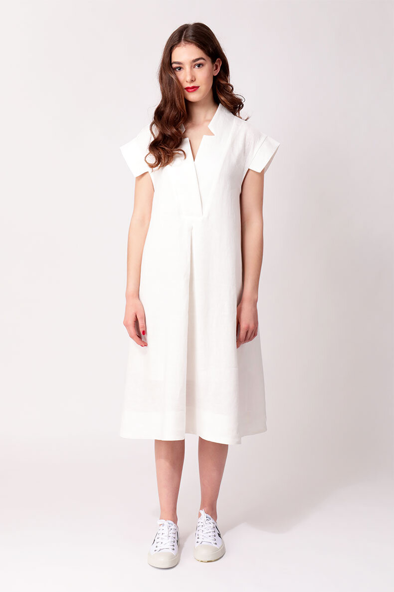 Sewing-Pattern-summerdress-white-linen-front-2.jpg