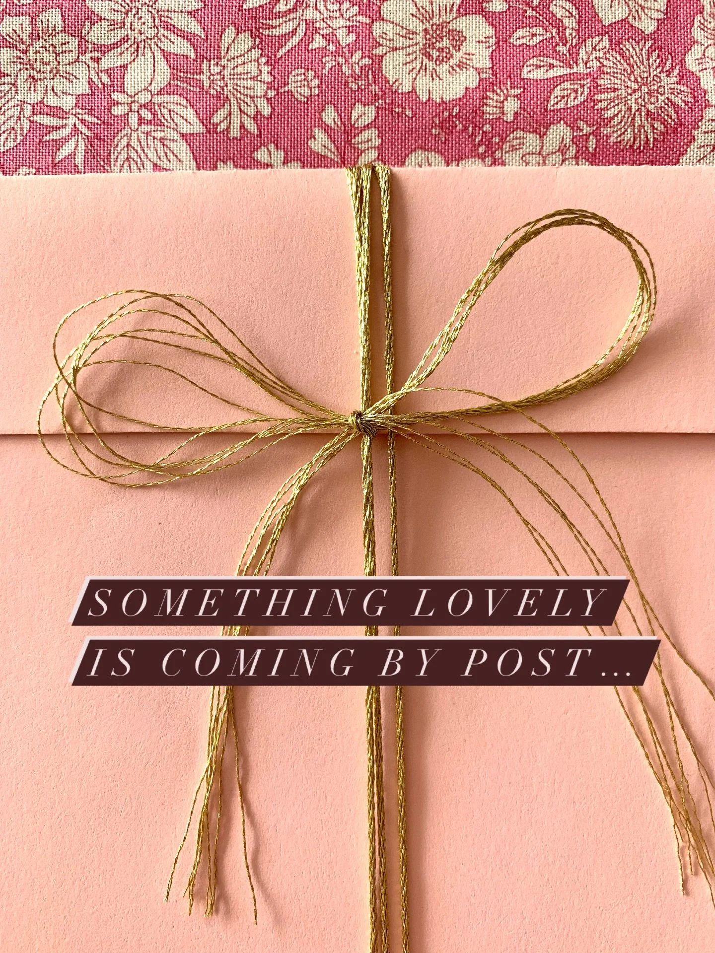 For busy makers who still want to make 🤍

Less screen. 

More stitching. 

By post. 

✨💌✌️

#mailclub #snailmail #sewingmail #subscription #slowsewing