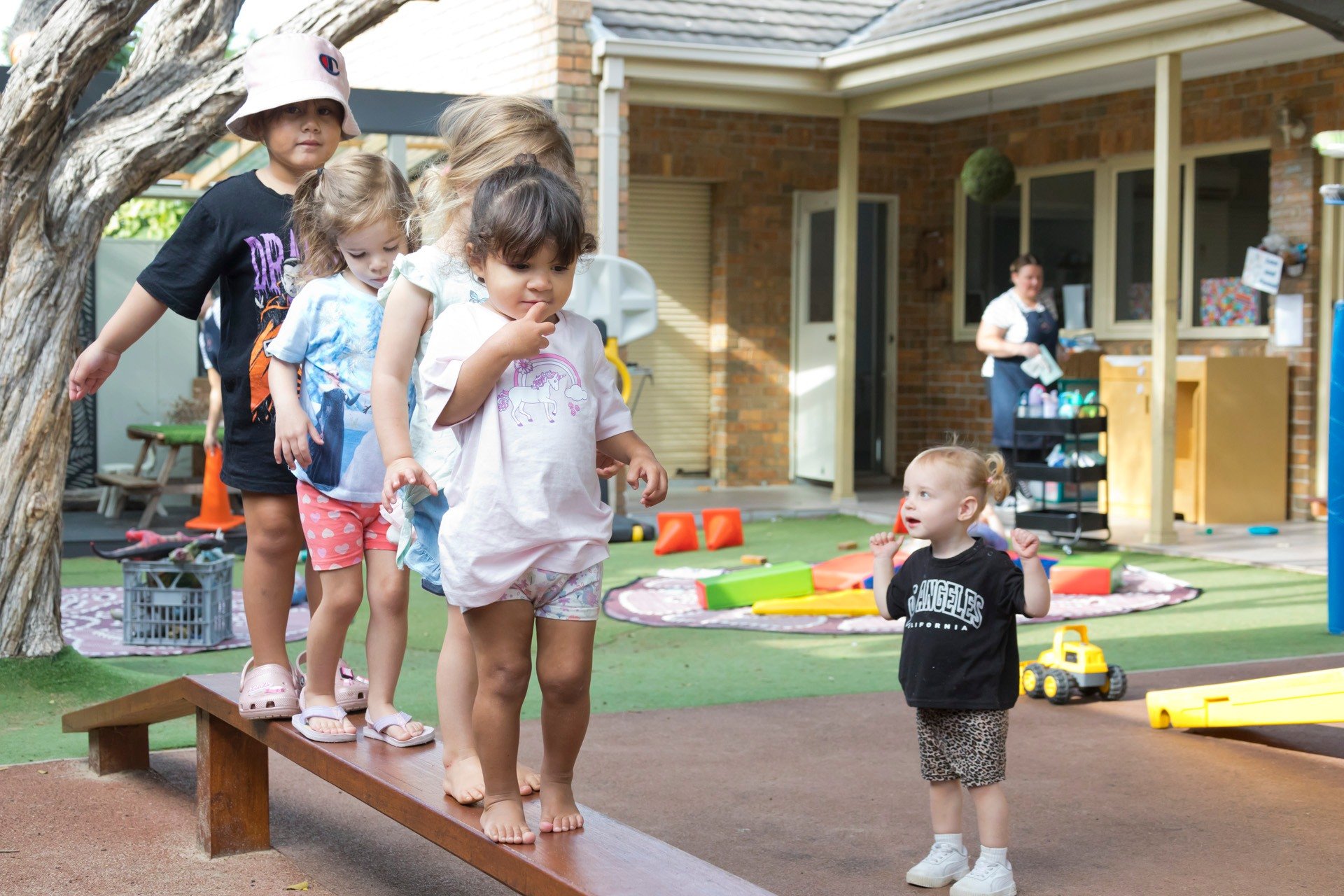 Watch our curious explorers at Early Learners Hub take on the balance beam, a fun-filled challenge that enhances their physical skills and self-assurance. Each step they take not only improves balance and coordination but also builds the confidence t