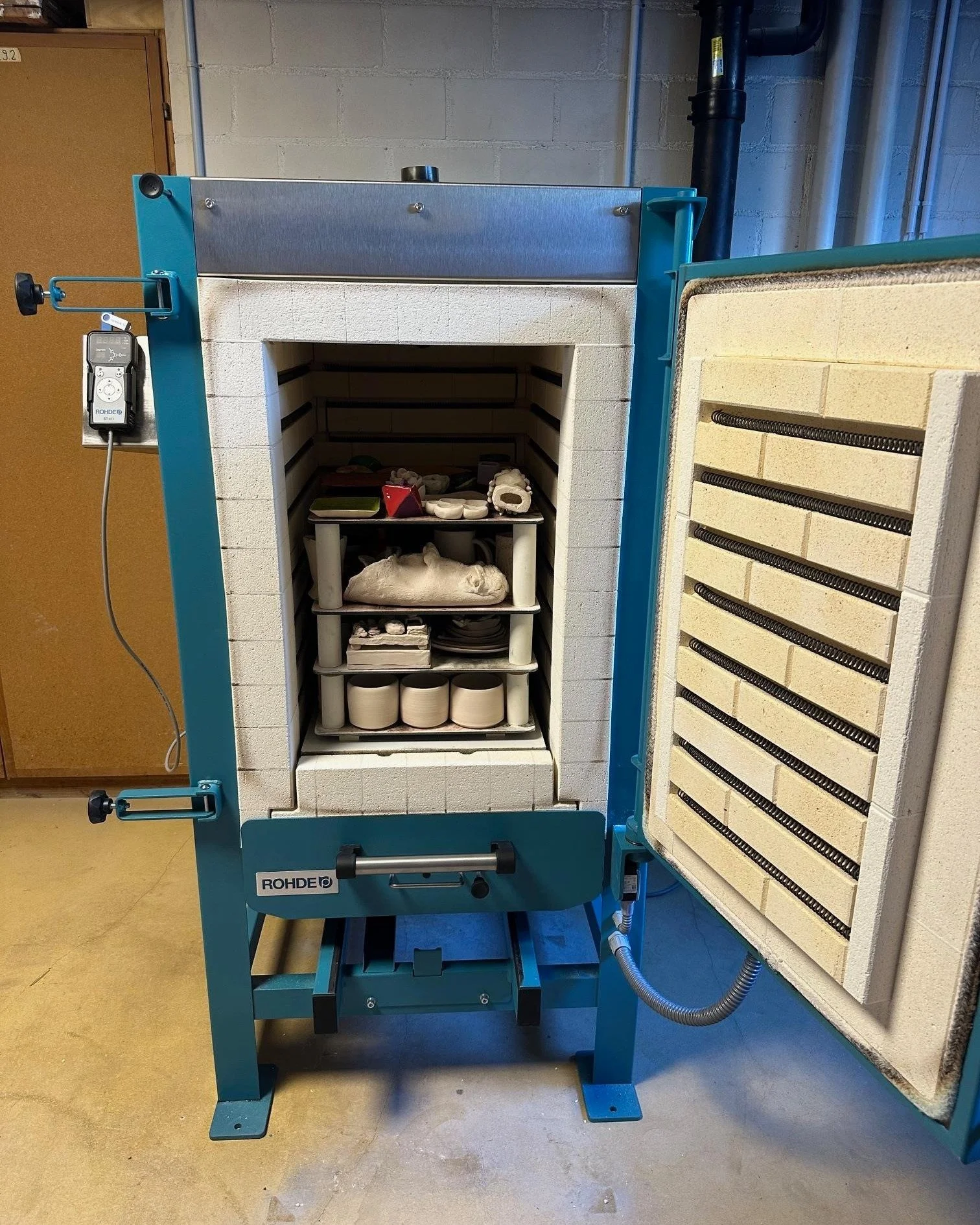 We&rsquo;re thrilled to share that a brand-new kiln has arrived in our ceramics studio, made possible through a generous parent donation. 🔥

This upgrade allows students to explore new techniques, experiment with glazes, and bring their ideas to lif