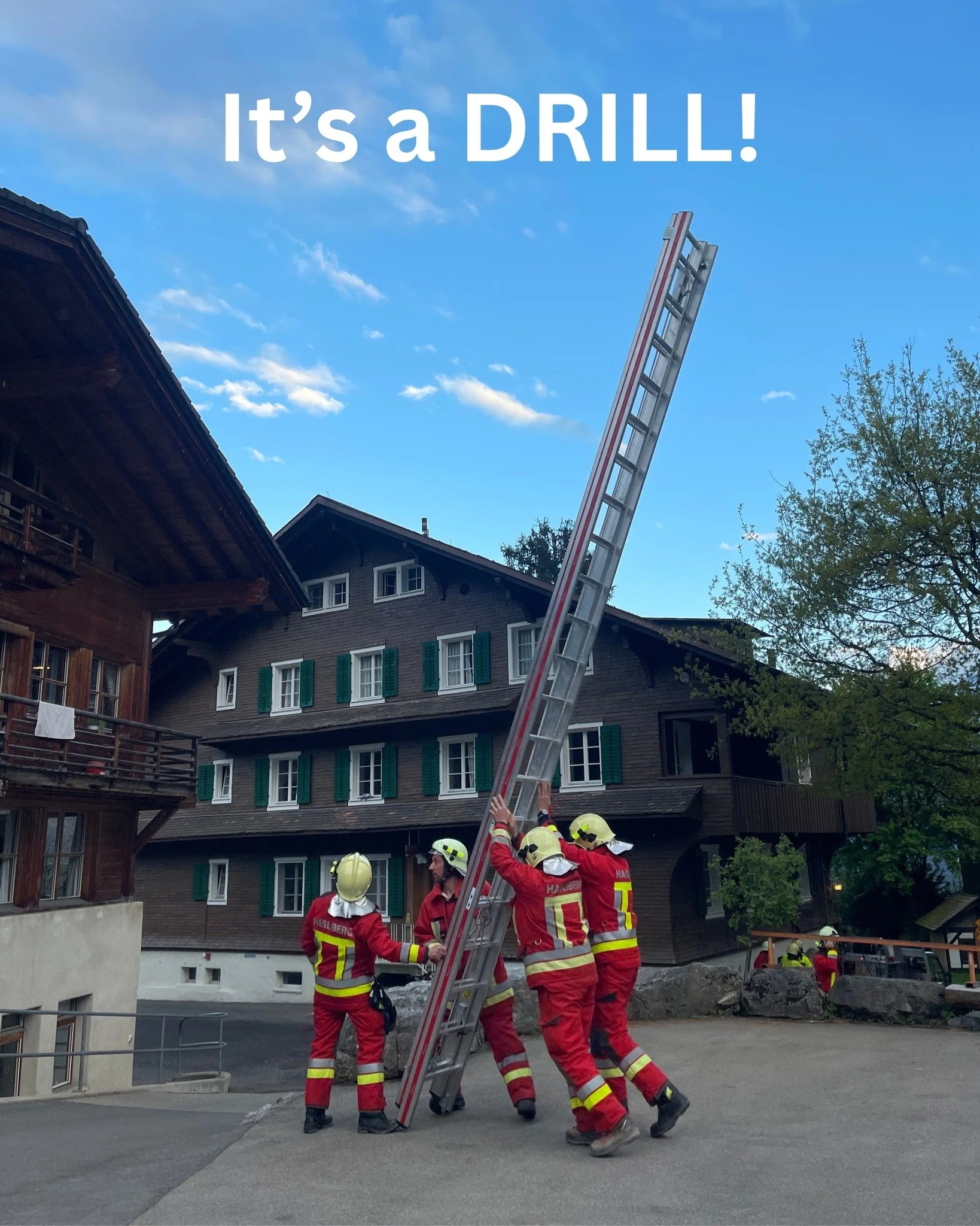 Last week, we had a fire drill at the Ecole! 🚒

Three times a year, we usually run a simple internal simulation. We practise how to respond, how to alert the community and the fire department, how to gather everyone safely, and how to make sure that