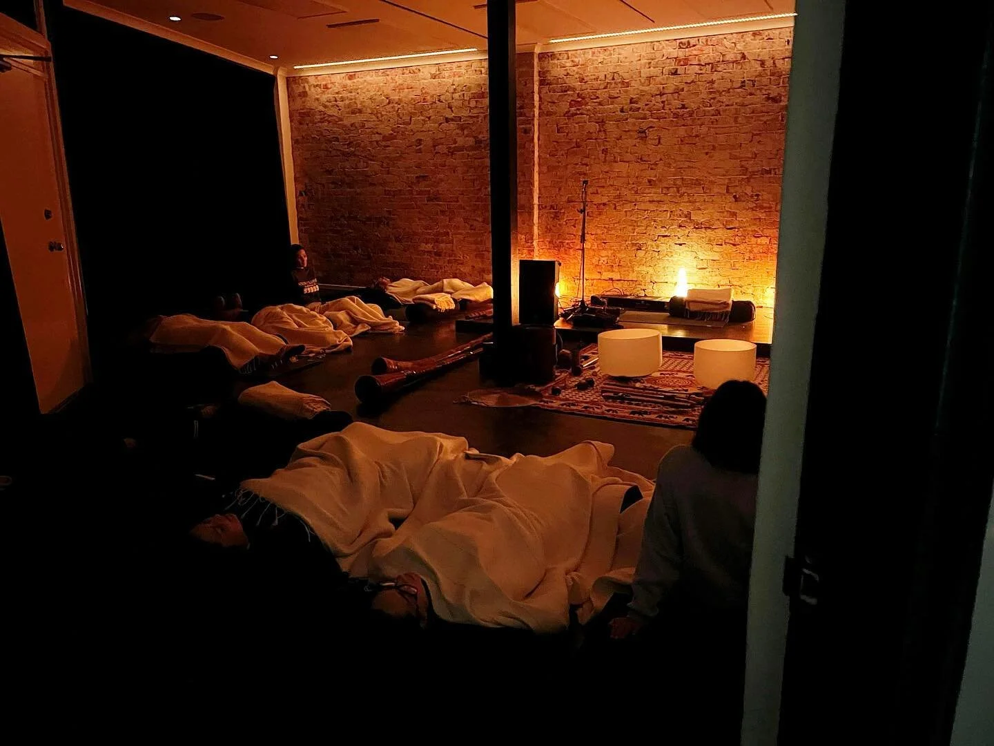 Special Friday evenings with @sound_alchemy #cntrespace