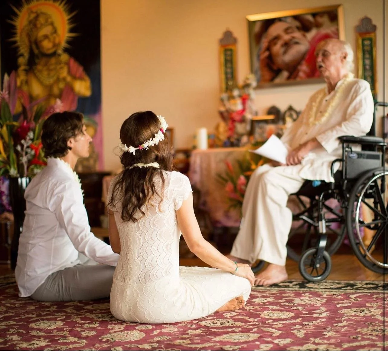 Repost - @stuart_watkins_

Guru Purnima blessings 🙏🏼💓
Giving thanks to the true Gurus out there and the great mystery. So much gratitude for all the masterful teachers I&rsquo;ve had the privilege to learn from and also the gurus in disguise. I hu