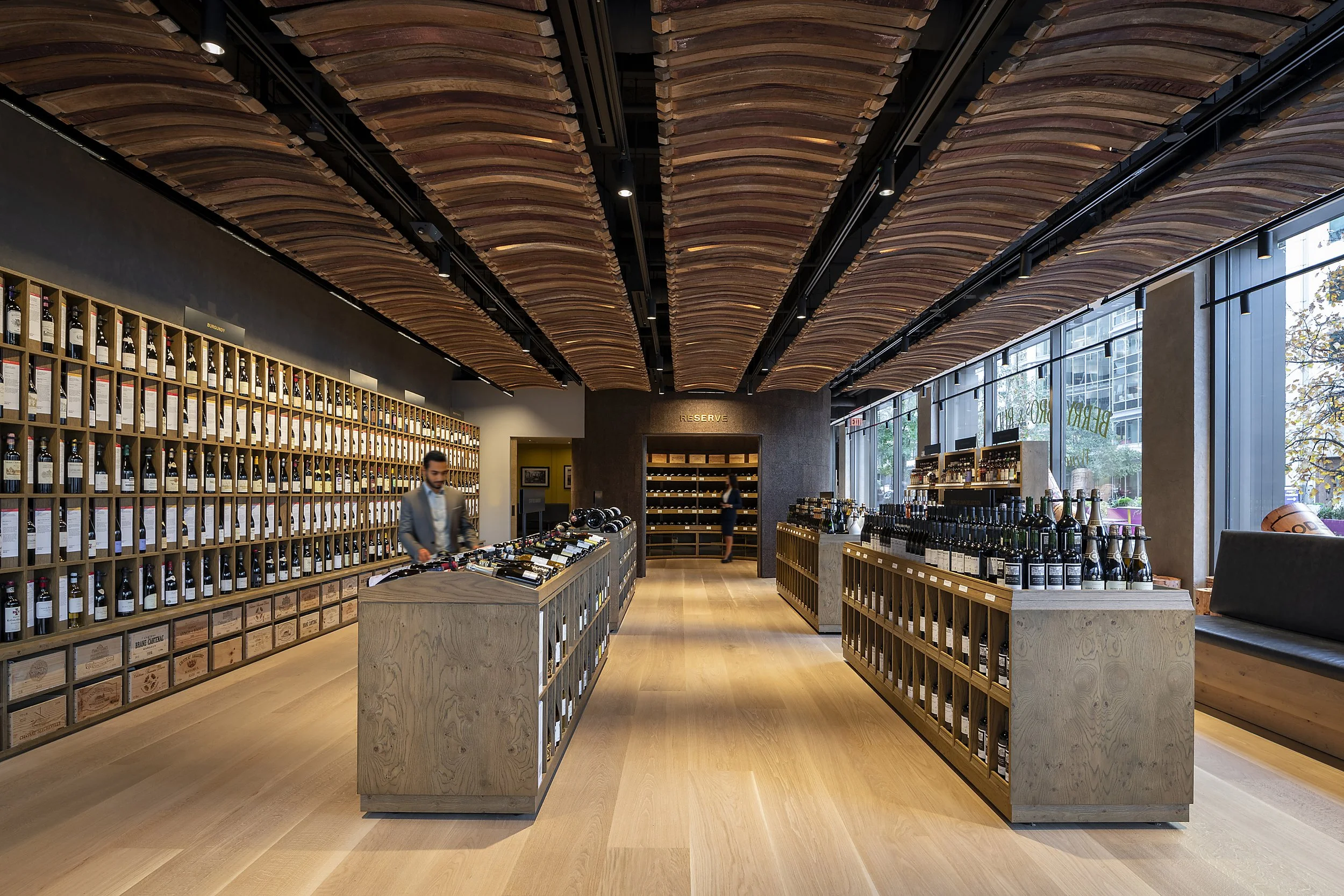 BB&R-WashingtonInteriorCentral with people.jpg