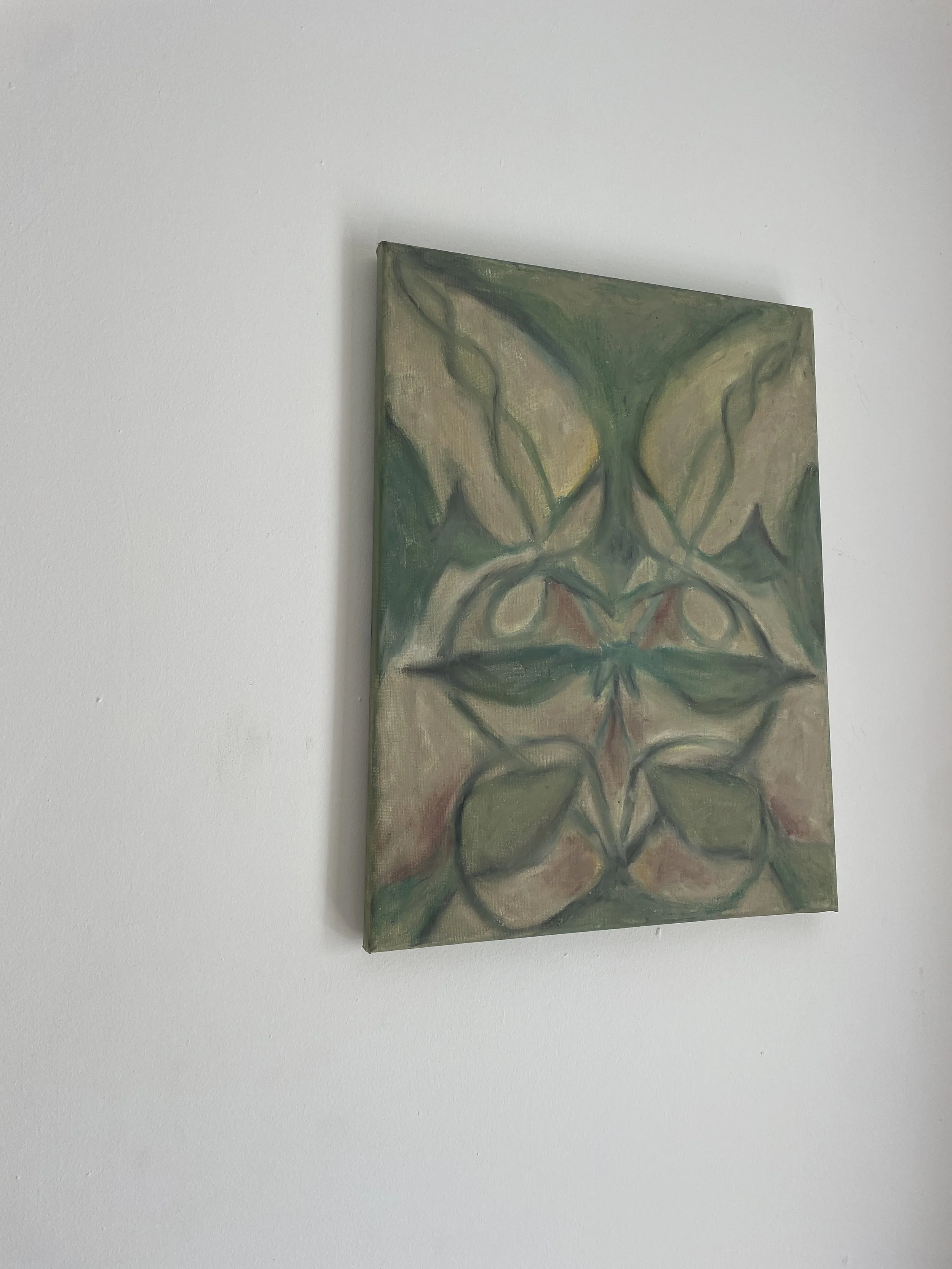 woven before the understanding
2026
oil and oil pastel on canvas
40 x 30 cm