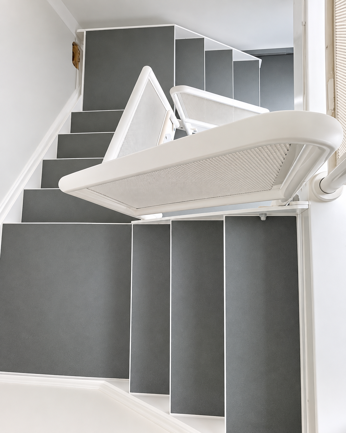 Colour: Shacklewell Grey