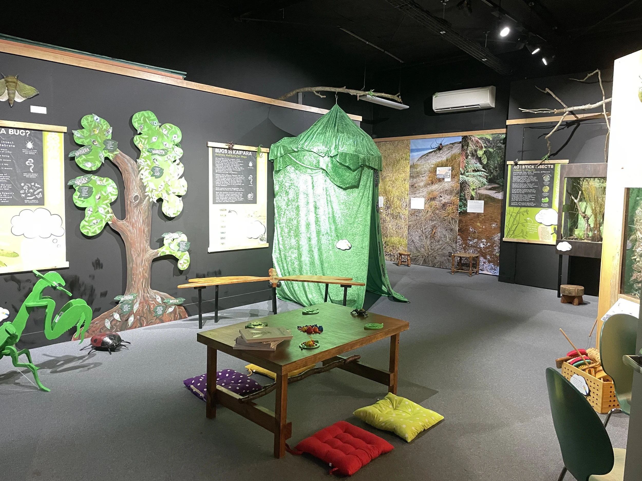 The Bug Room | 2025