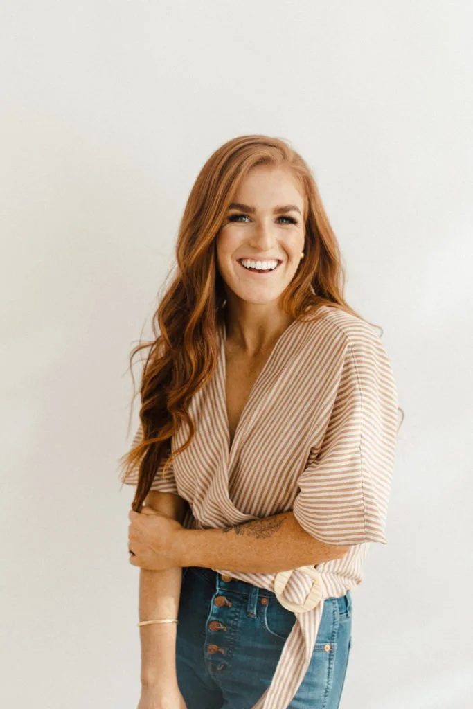 Nicola Dixon Photographer, Podcaster and Launch Strategist.