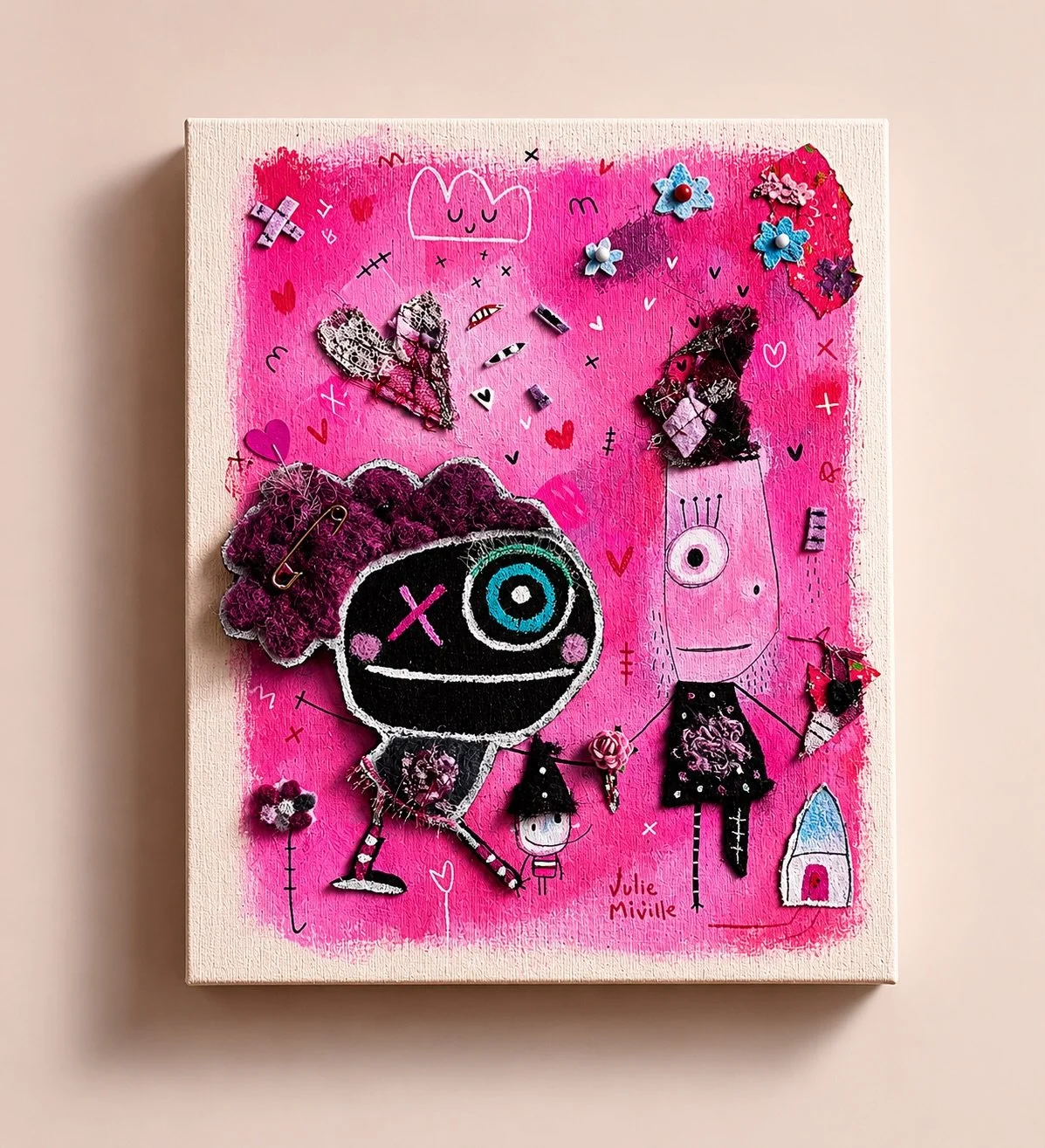 Habiter la mati&egrave;re &mdash; #2

Les petits bouts de papier et de tissu ont fini par trouver leur place.