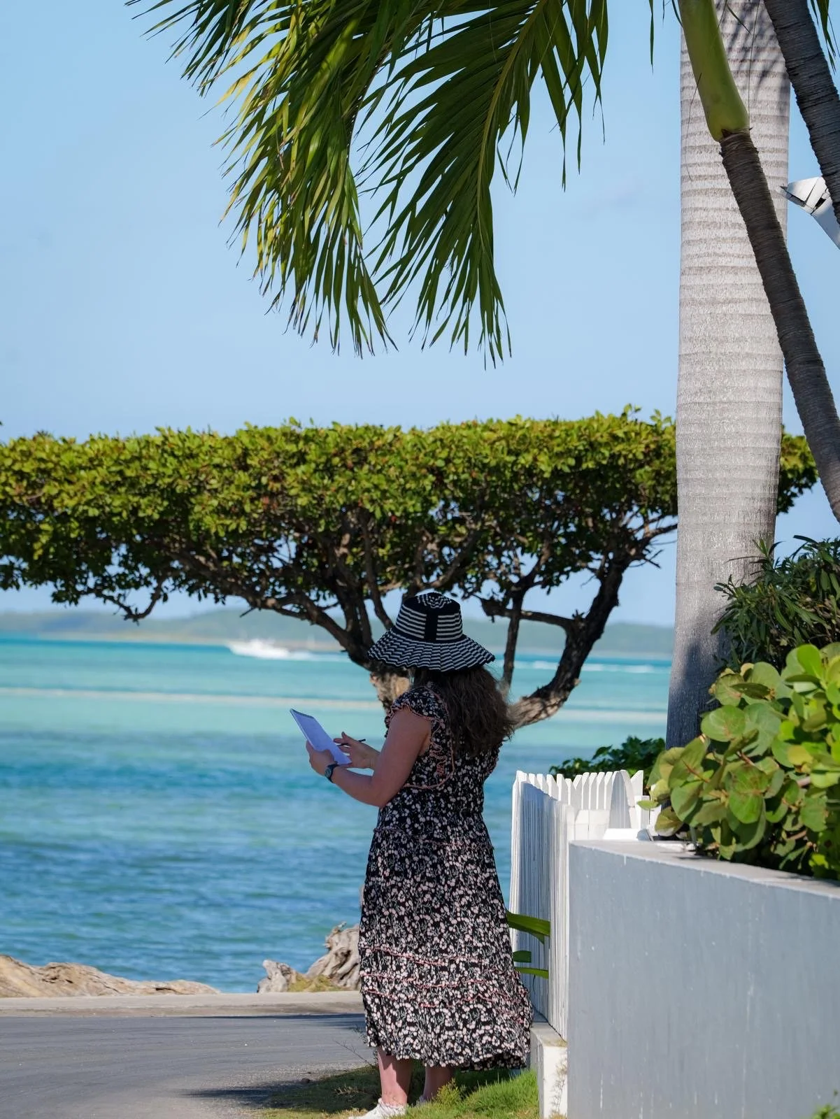 A Sketchbook Art Retreat: Island Scenes and Memories THIS IS THE REGISTRATION PAGE TO MAKE YOUR DEPOSIT OF $750