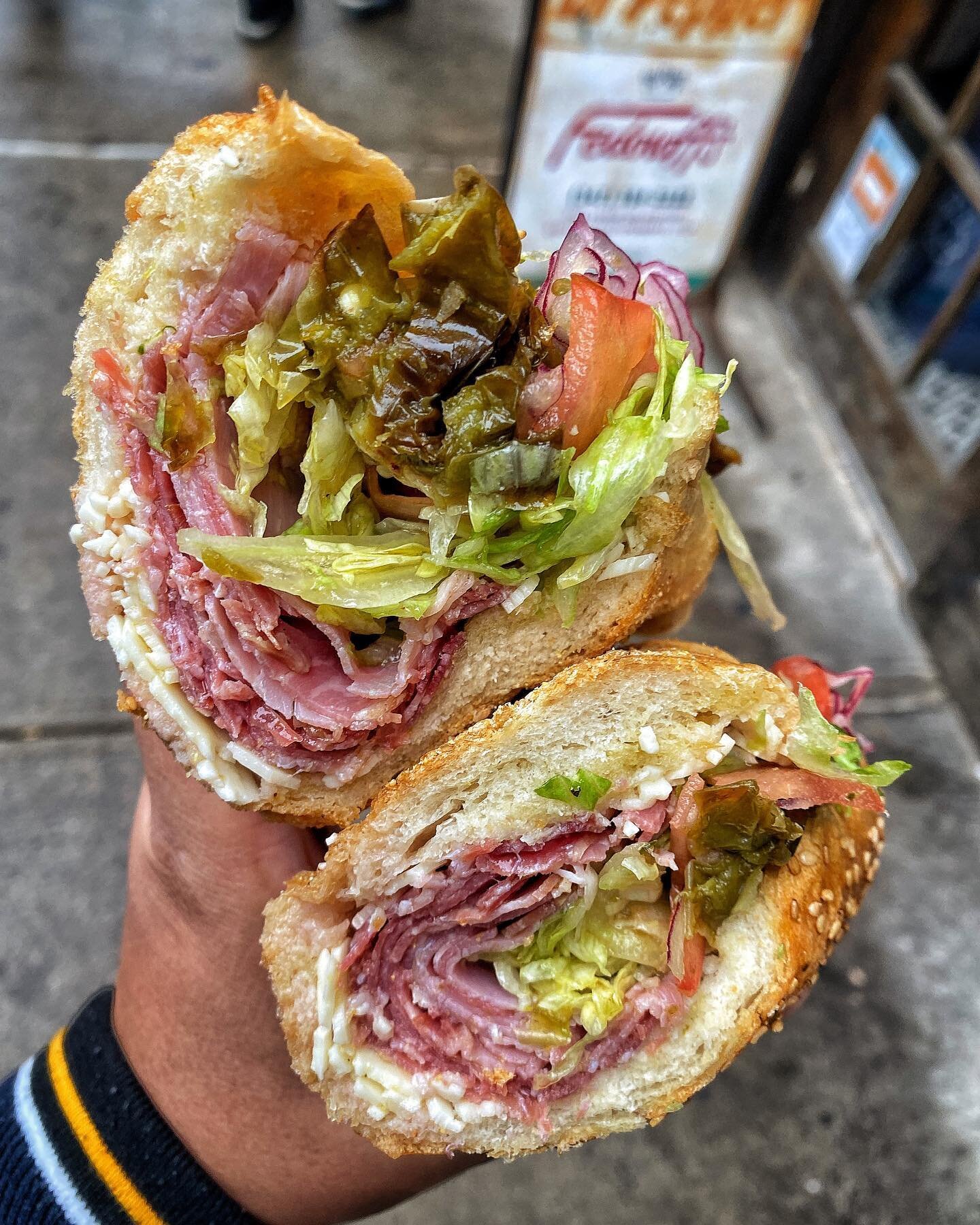 Casual #HumpDay VIBES! 🤤
🇮🇹 On WEDNESDAY, get a medium ITALIAN HOAGIE only $6.95!
‼️ WILLIAMSBURG LOCATION, UNTIL SOLD OUT‼️
#FEDOROFFS
_________________
📦 NATIONWIDE SHIPPING available via @GOLDBELLY‼️
🔗 Order ONLINE in our INSTAGRAM BIO or at 