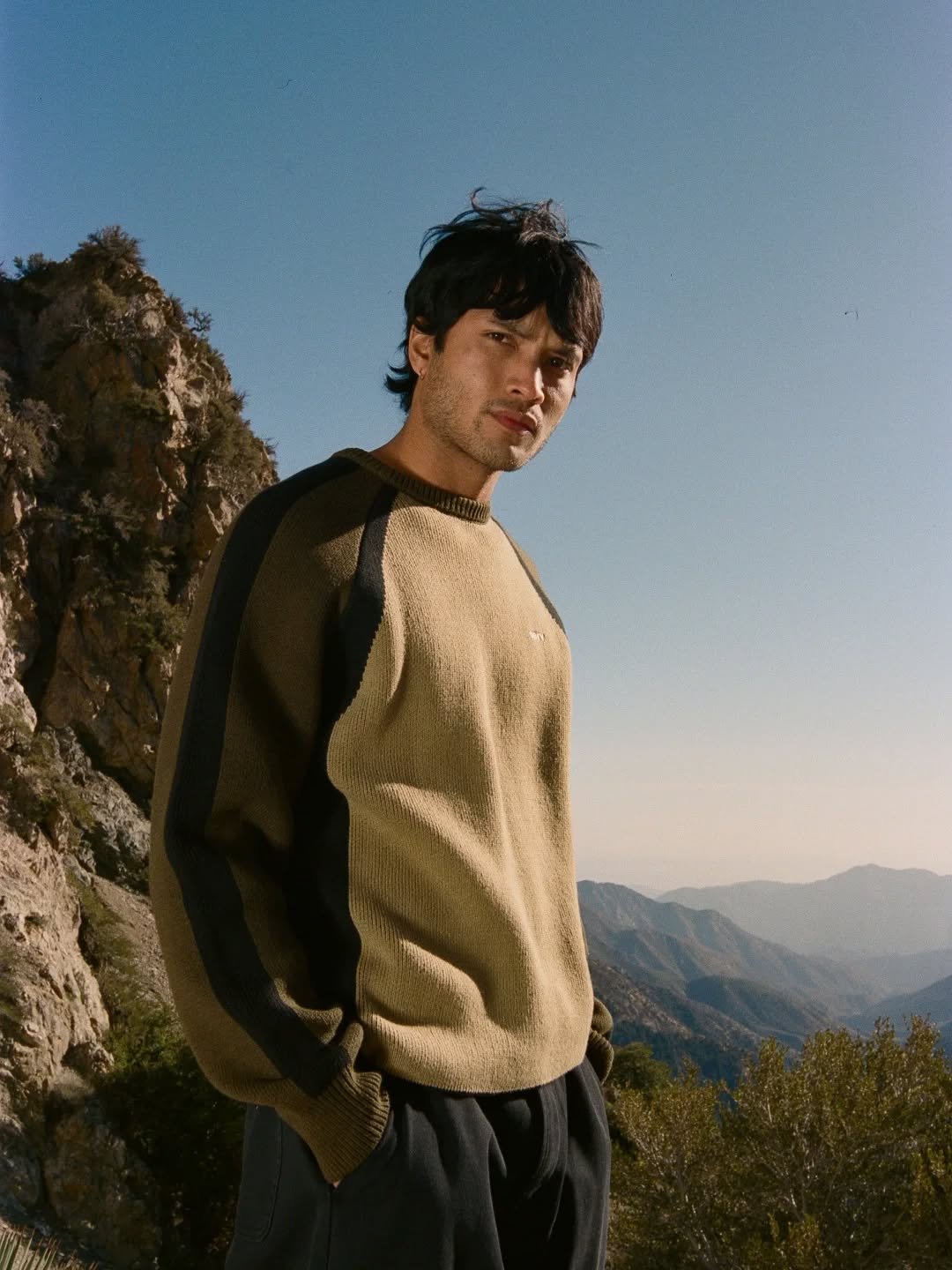 Raglan Crew Neck Sweater da @obeyclothing 

Tamb&eacute;m dispon&iacute;vel em tons de azul.

#obey #sweaterweather #breeducs