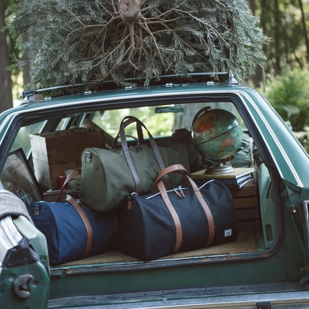 Herschel Novel&trade; Duffle - 43L

Resistente e organizada, esta &eacute; a sua pr&oacute;xima mala de viagem!

Com um compartimento exclusivo para cal&ccedil;ado, e as dimens&otilde;es certas para a bagageira do carro ou mala de m&atilde;o num avi&