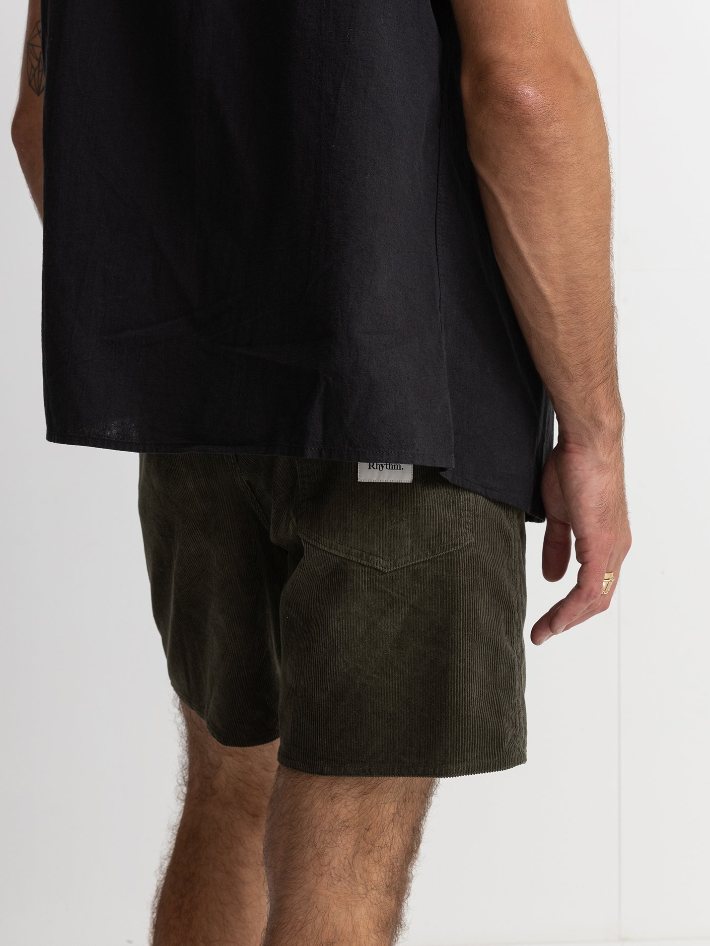 CLA24M-JA01-CLASSIC-CORD-JAM-OLIVE-3.jpg