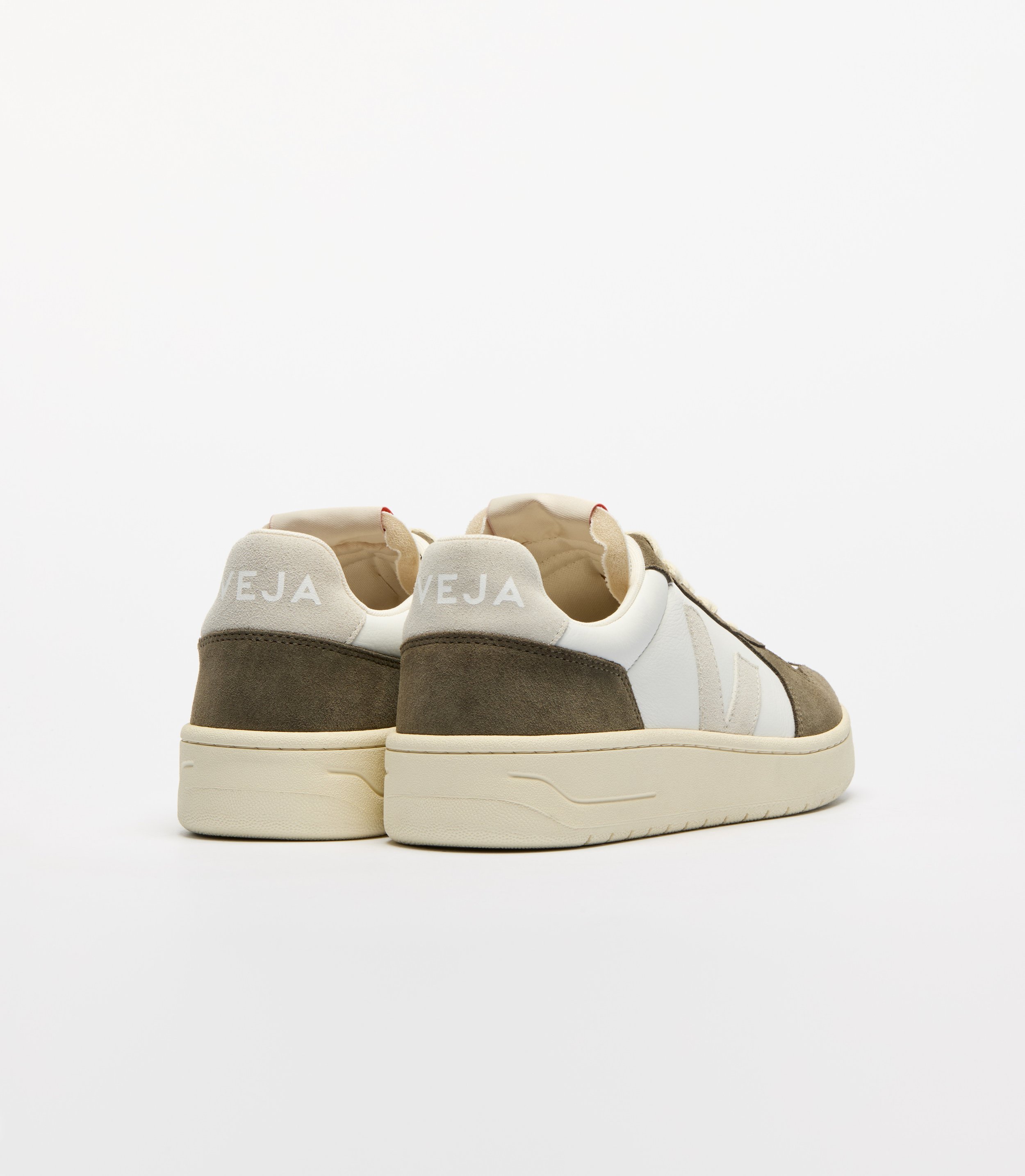 VEJA_VE3320757_back.jpg