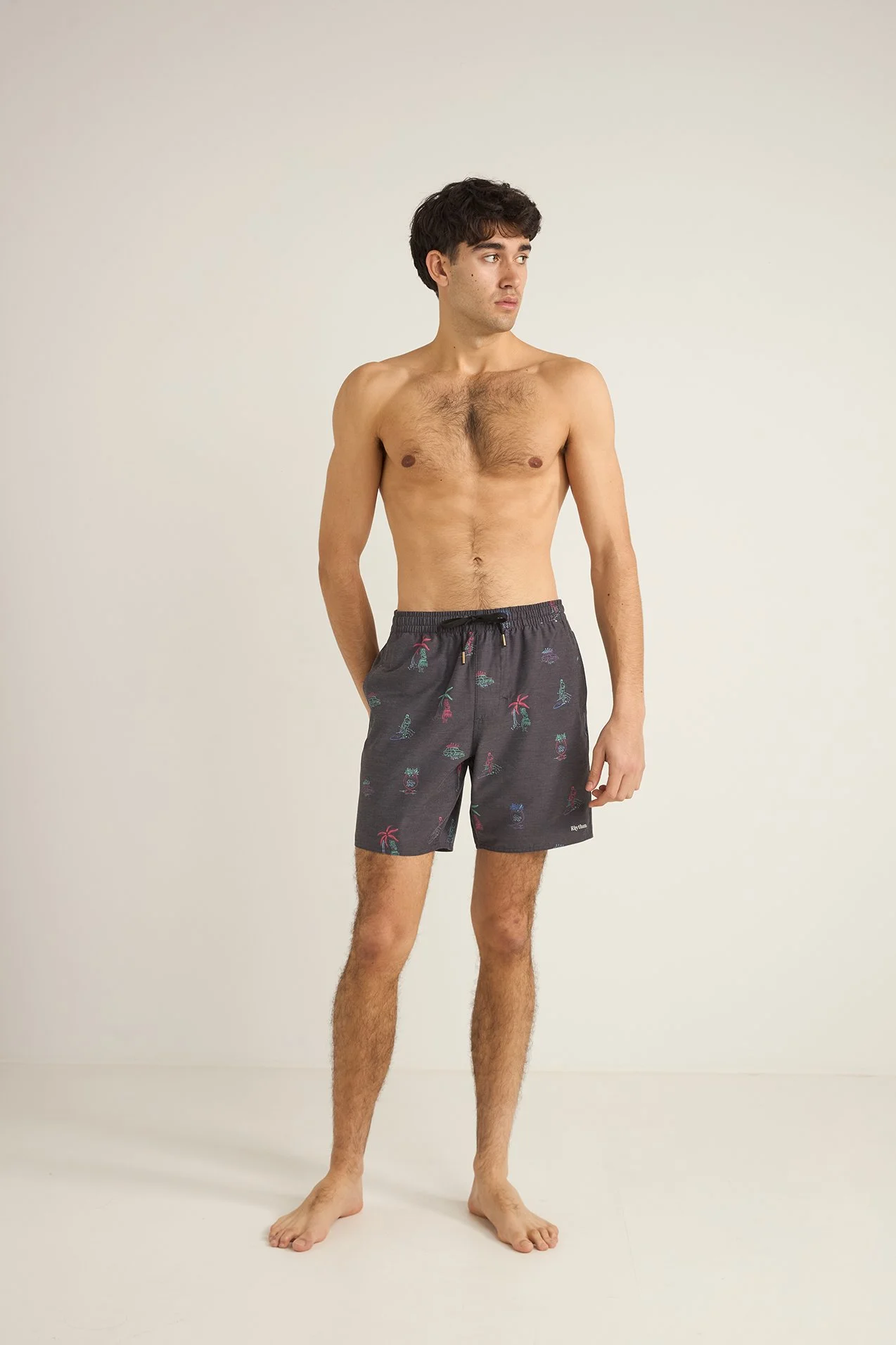 0425M-JA04-VIBES-BEACH-SHORT-BLACK-4.jpg