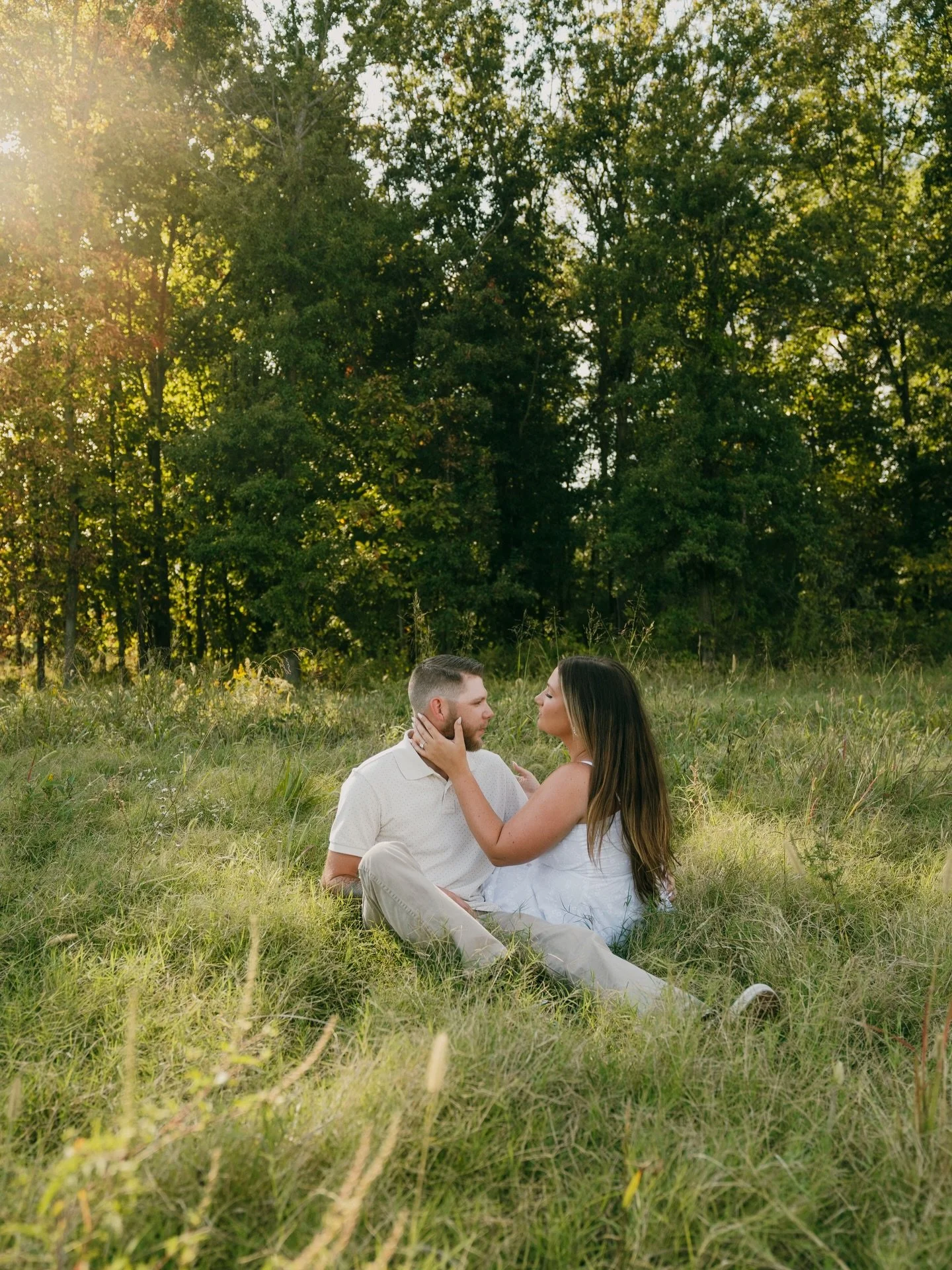 posting this in hopes warmer weather is around the corner
-
-
 #explorepage #couples #couplesphotography #engagement #weddingphotography