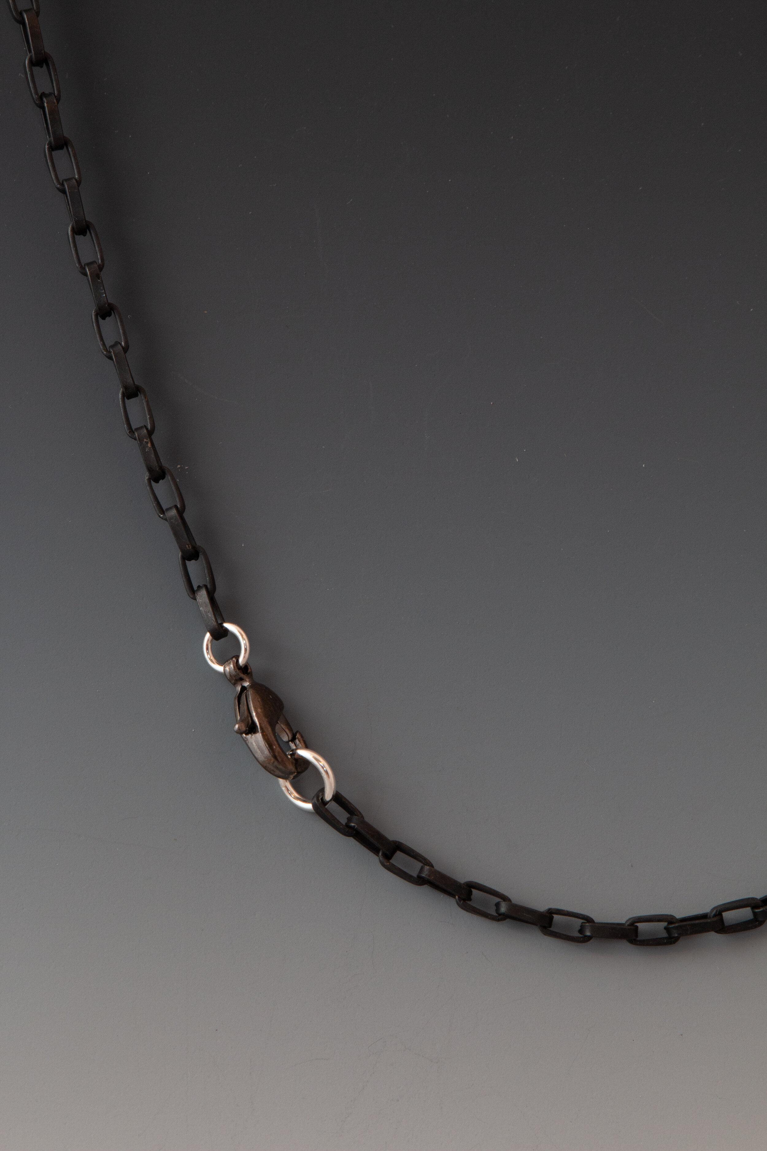 AlCircleRecNeckClasp.jpg