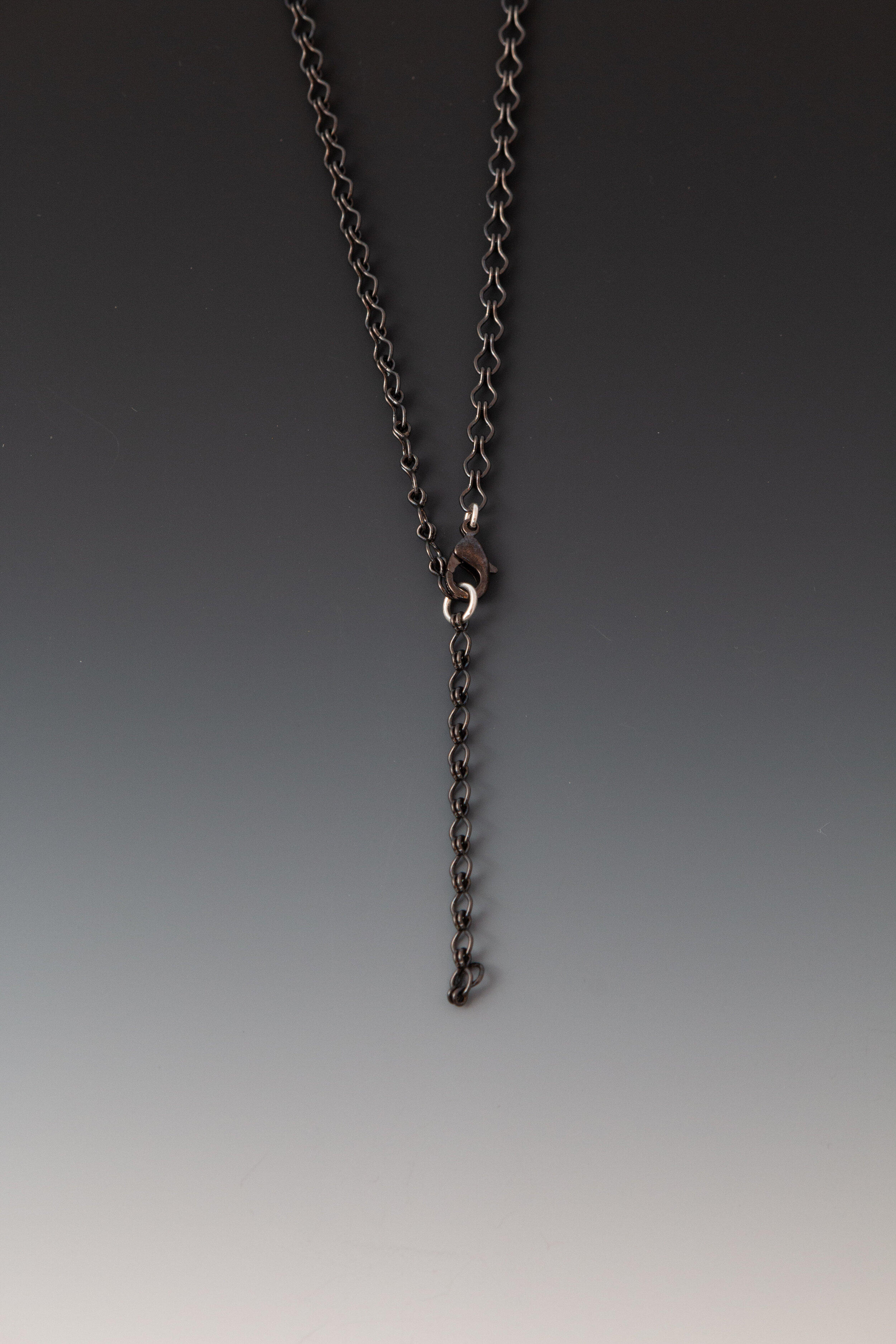 TwoDotFlowerNeckClasp.jpg