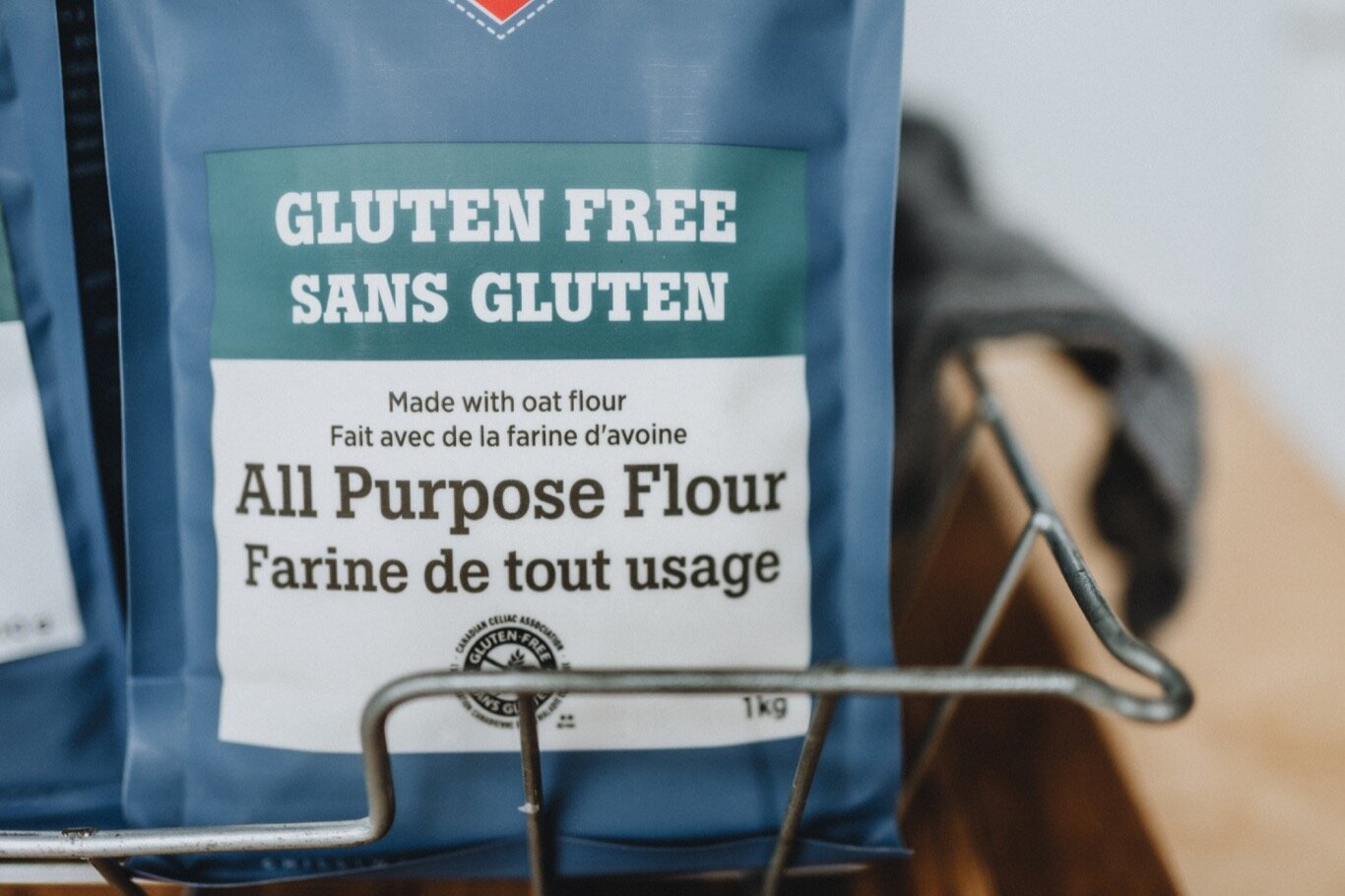 Anitas-Organic-Mill-Product-2020-oat-flour-gluten-free-all-purpose-flour-1kg-horizontal-web.jpg