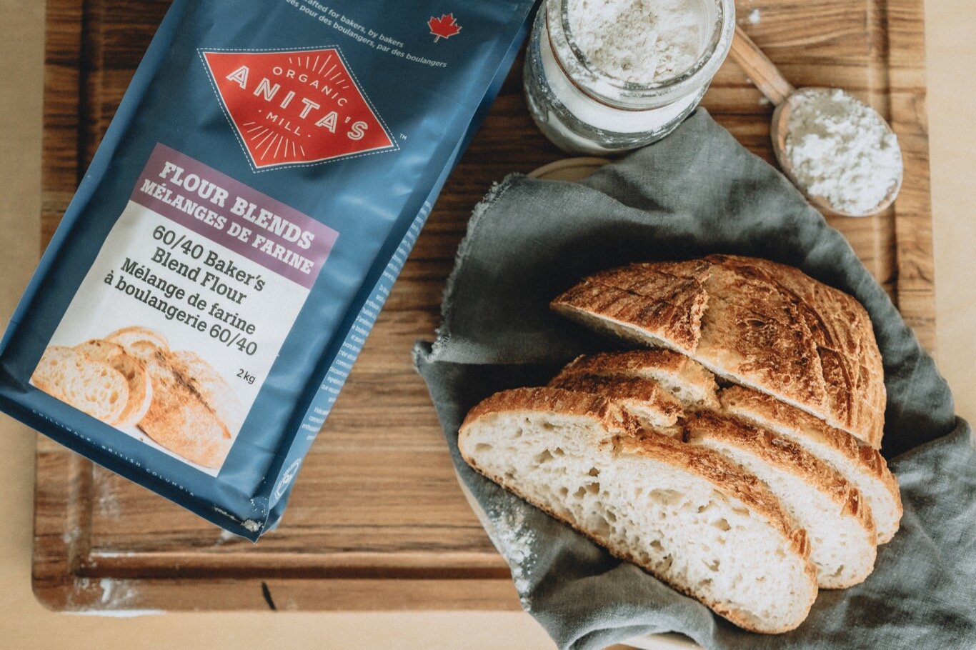 Anitas-Organic-Mill-Product-2020-flour-blend-1kg-60-40-baker-bread-flour-web.jpg
