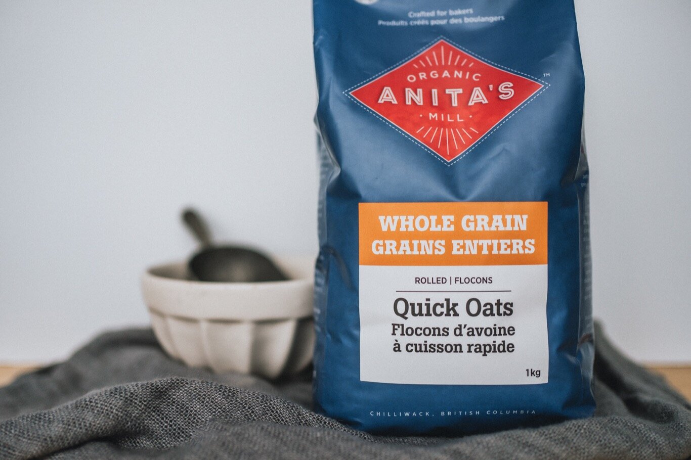 Anitas-Organic-Mill-Product-2020-whole-grain-quick-oats-1kg-horizontal-web.jpg