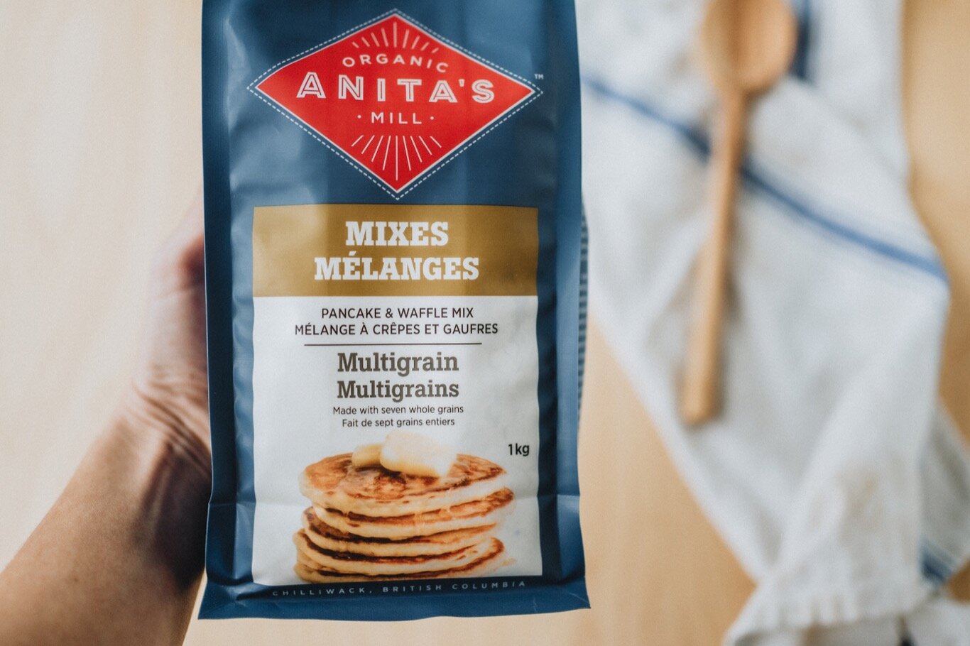 Anitas-Organic-Mill-Product-2020-pancake-waffle-mix-multigrain-horizontal-web.jpg