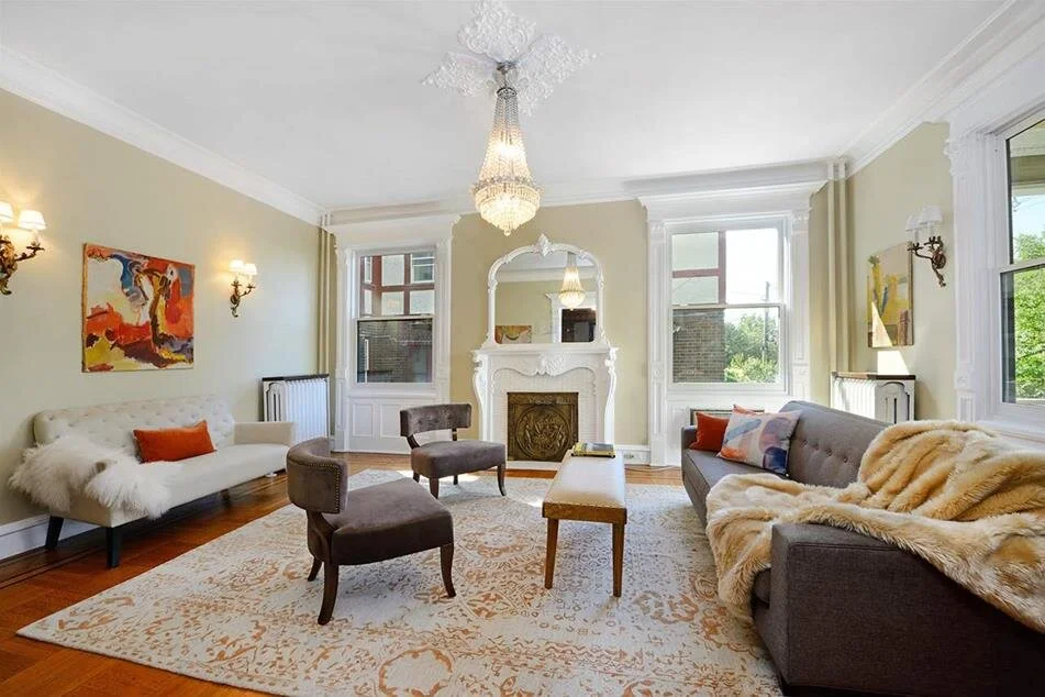 archeticture and art (41 fulton).jpg