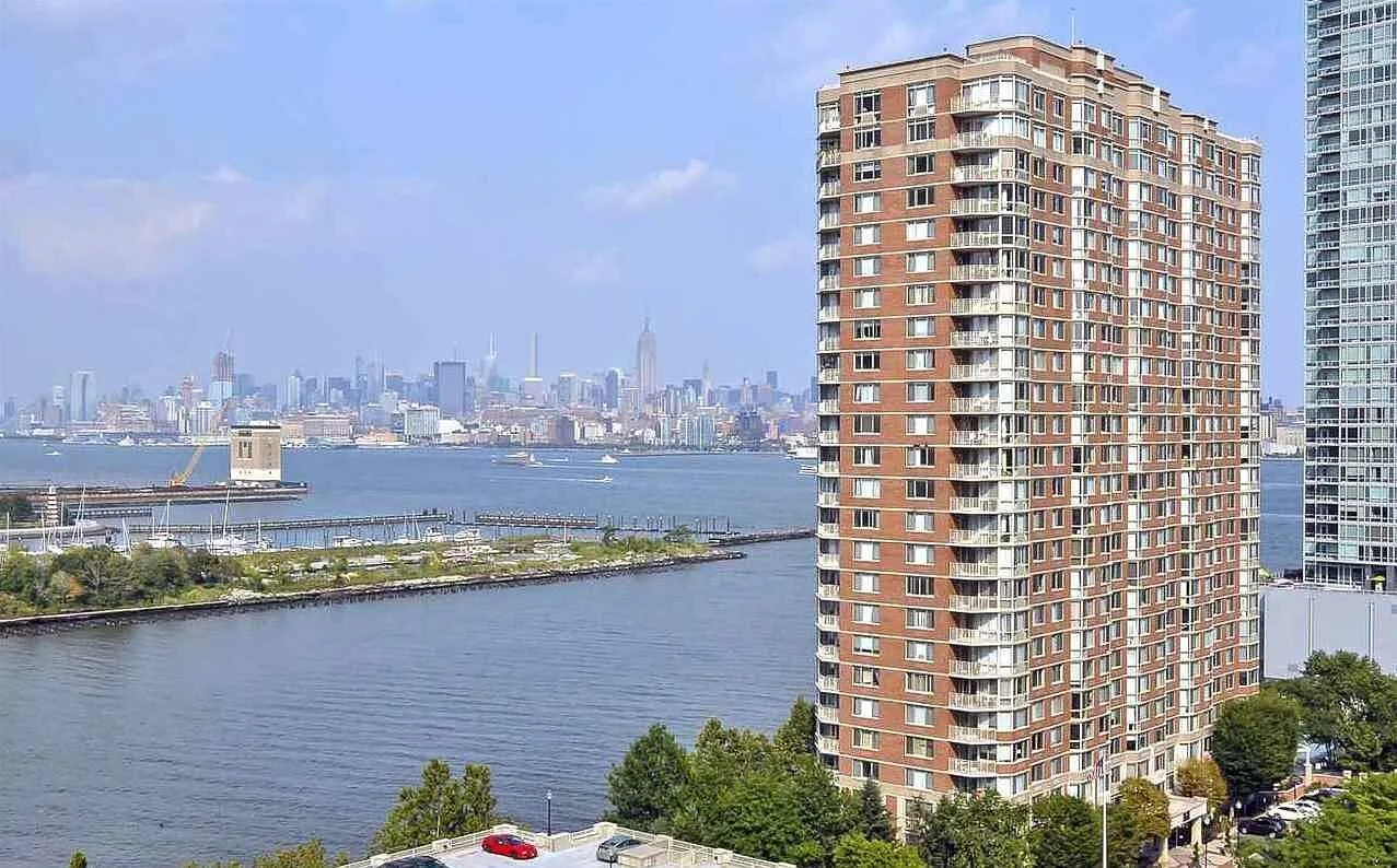 Mandalay on the Hudson 