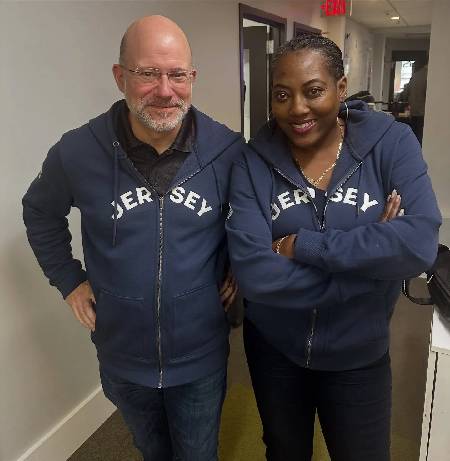 HEY! IM WALKIN&rsquo; HERE! We&rsquo;re from Jersey 👊 (well Dan&rsquo;s from Ohio but he&rsquo;s an honorary Jerseyan&hellip;)