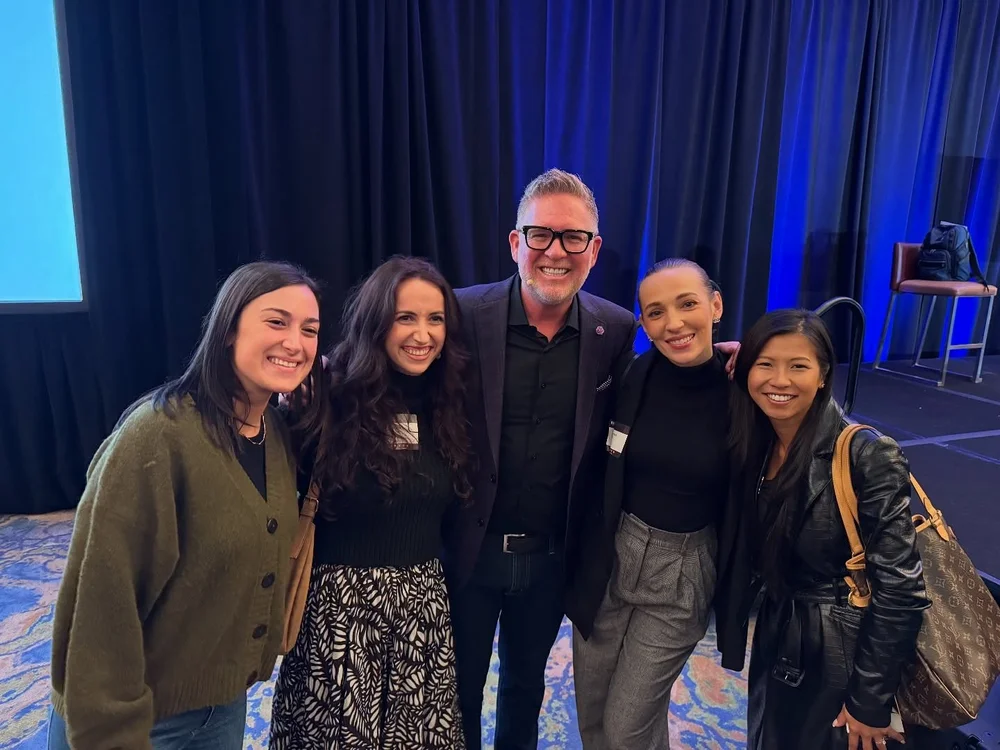 The team had an amazing time today at the @tomferry Listing Edge event! 🔥
Nothing beats learning from the best, connecting with top agents from around the country, and seeing our friends from @crosscountrymtg out in the wild 

A few takeaways we&rsq
