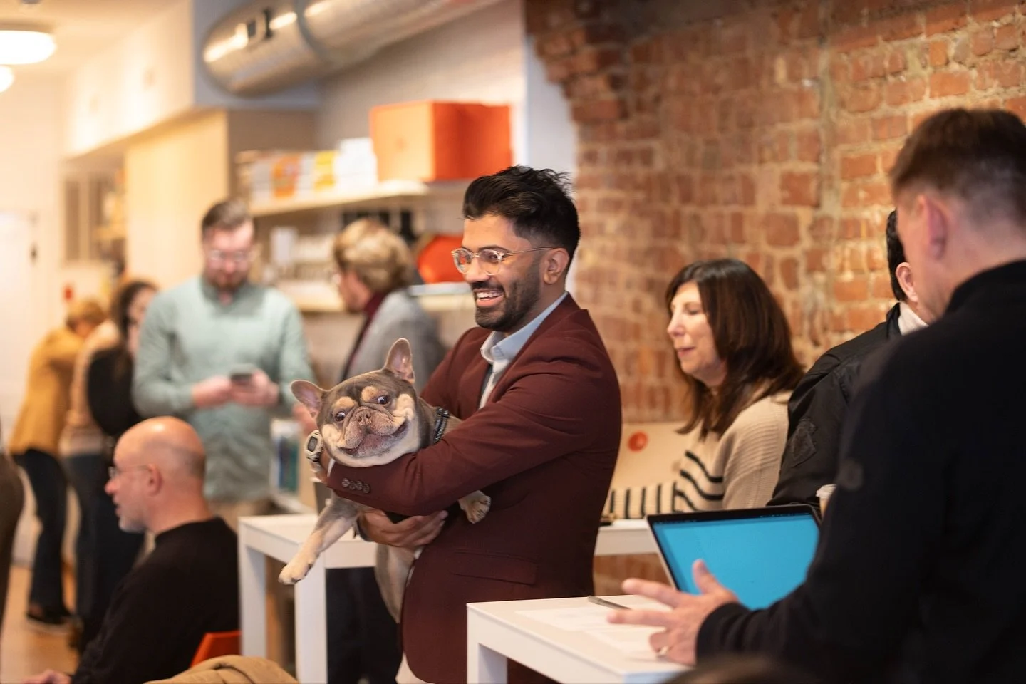 It may be freezing outside, but things are heating up at JBG 🔥 As we race toward the end of 2025, our team has one goal&hellip; finishing strong! 

#thejillbiggsgroup #hobokenrealestate #jerseycityrealestate #listwithjbg #realeastate #newjerseyreale