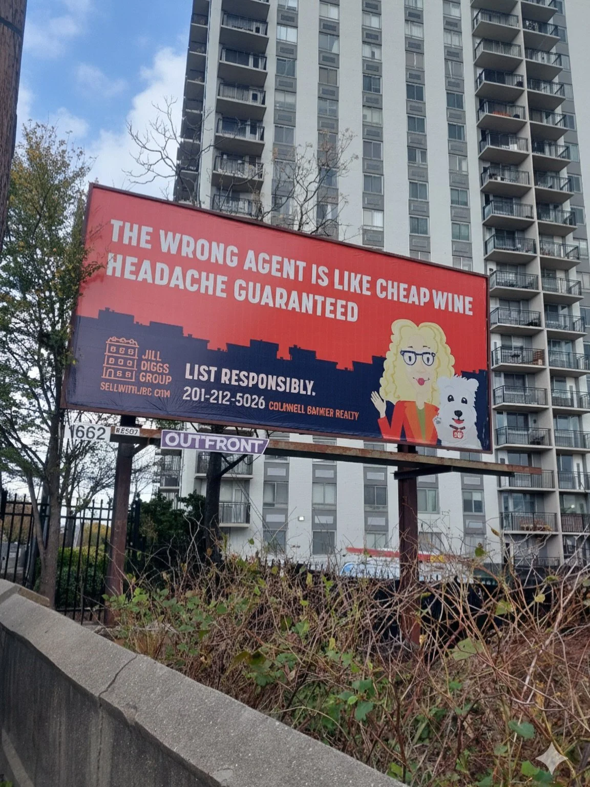 New billboard up just in time for the Holidays! ❄️ 

Some agents sell homes.
Some agents sell headaches.
It just depends on which one you hired.

List Responsibly 🏡 @jillkbiggs
#homeselling #realestateagency #sellyourhomefast #sellmyhome #realestate