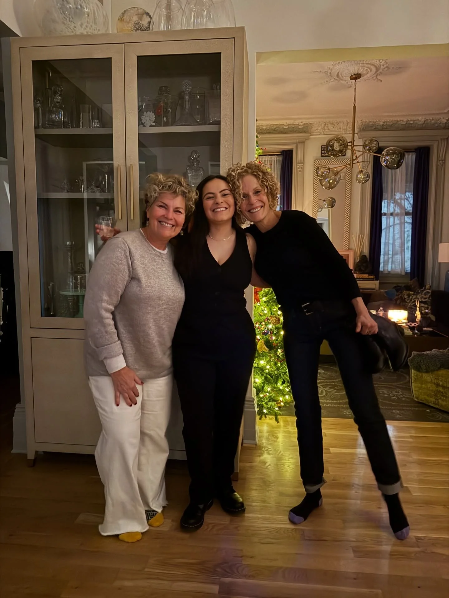 Happy New Year! 💫

A good year deserves a good celebration. 🥂 ✨
Ready to raise the bar even higher in 2026.

#RealEstate
#nyeparty 
#RealEstateBusiness
#RealEstateTeam
#newyearseve