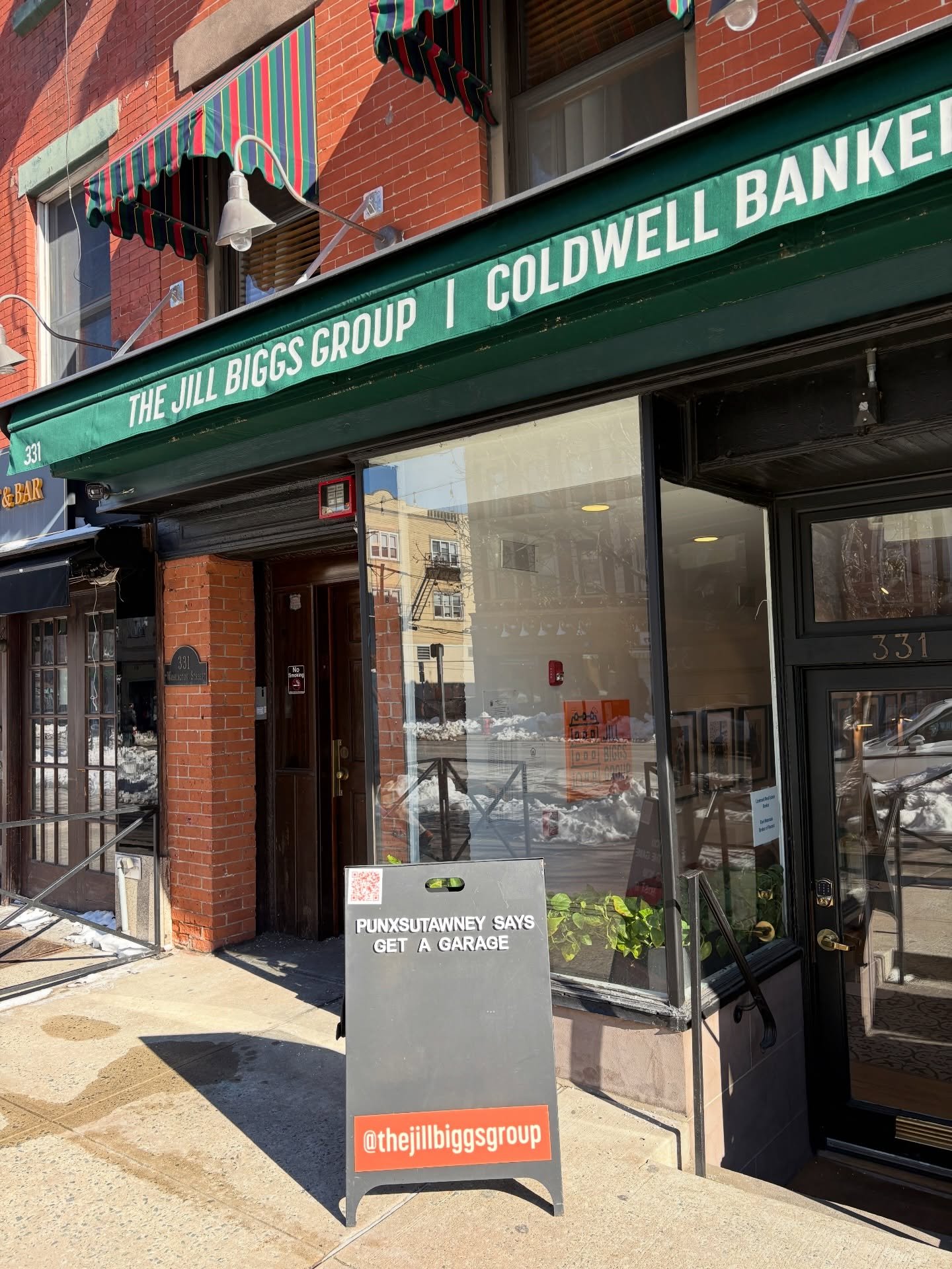 I&rsquo;m sure you&rsquo;ve heard.. 6 more weeks of winter.❄️ 
Punxsutawney says get a garage, and honestly, he&rsquo;s not wrong.👀 🚘 

👉🏻DM us to see our listings with parking.

#realestate #reltor #realestateagent #homebuying #homebuyers