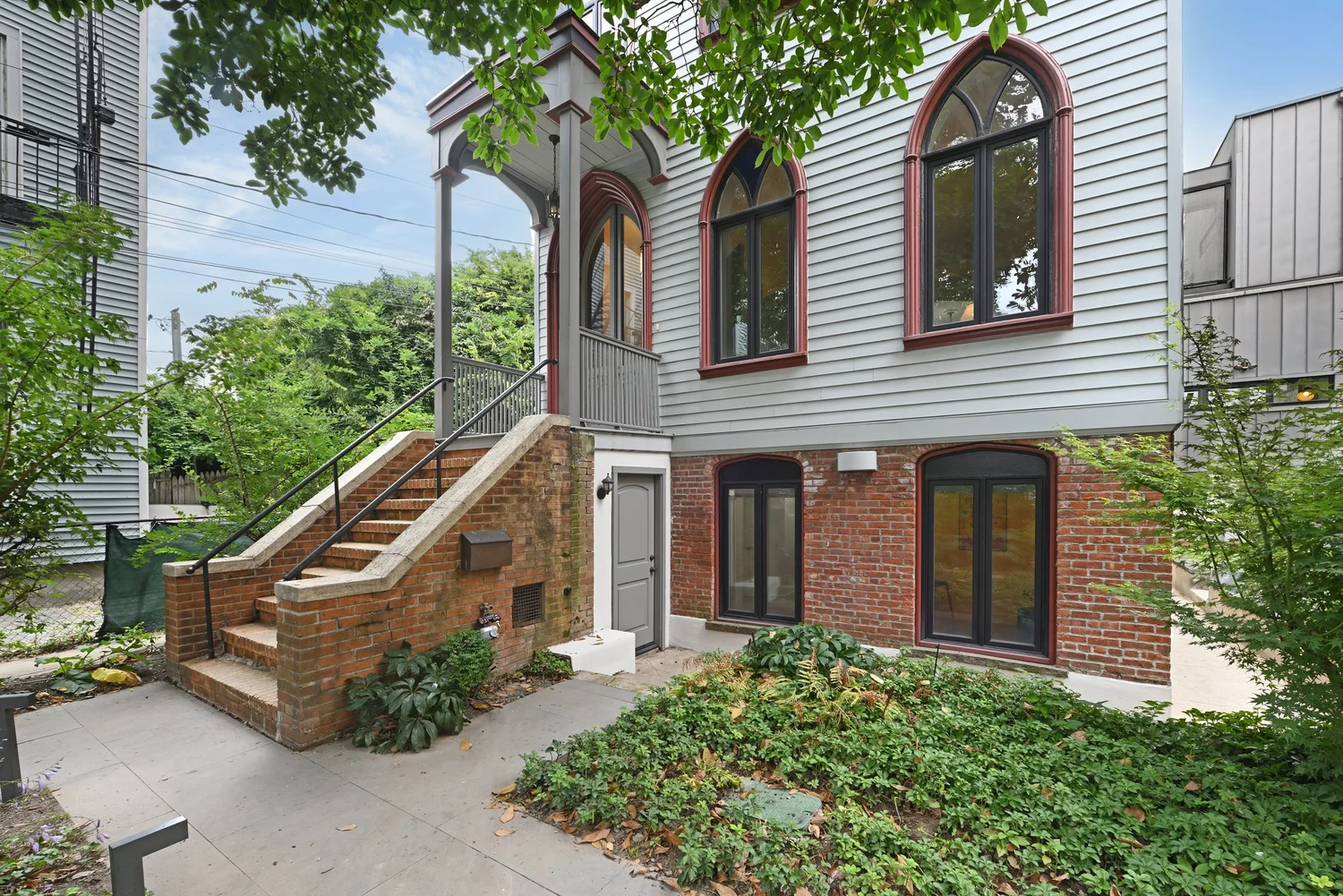 Brownstone home in Jersey City NJ sold by The Jill Biggs Group