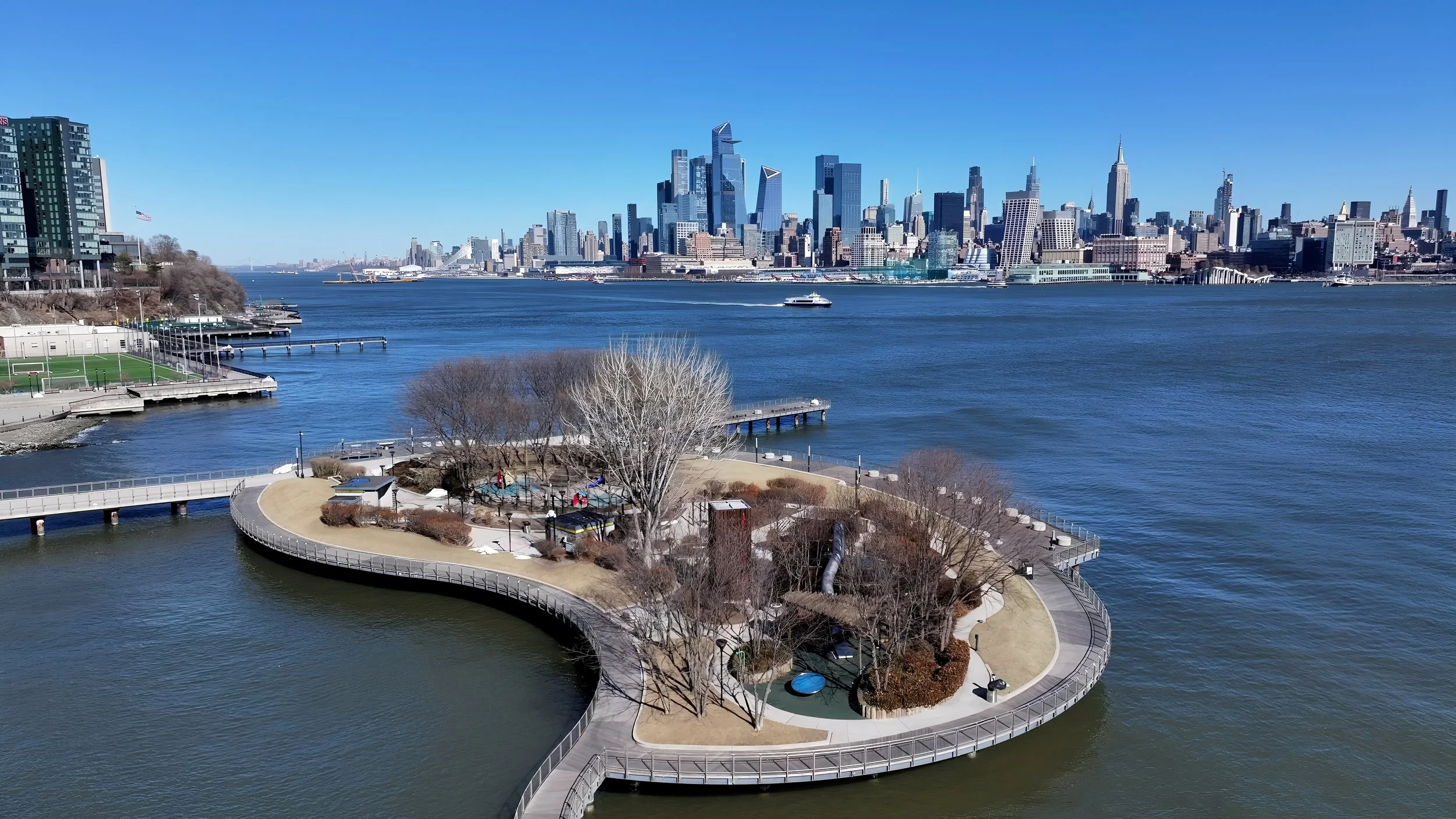 downtown jersey city things to do hudson river walkway