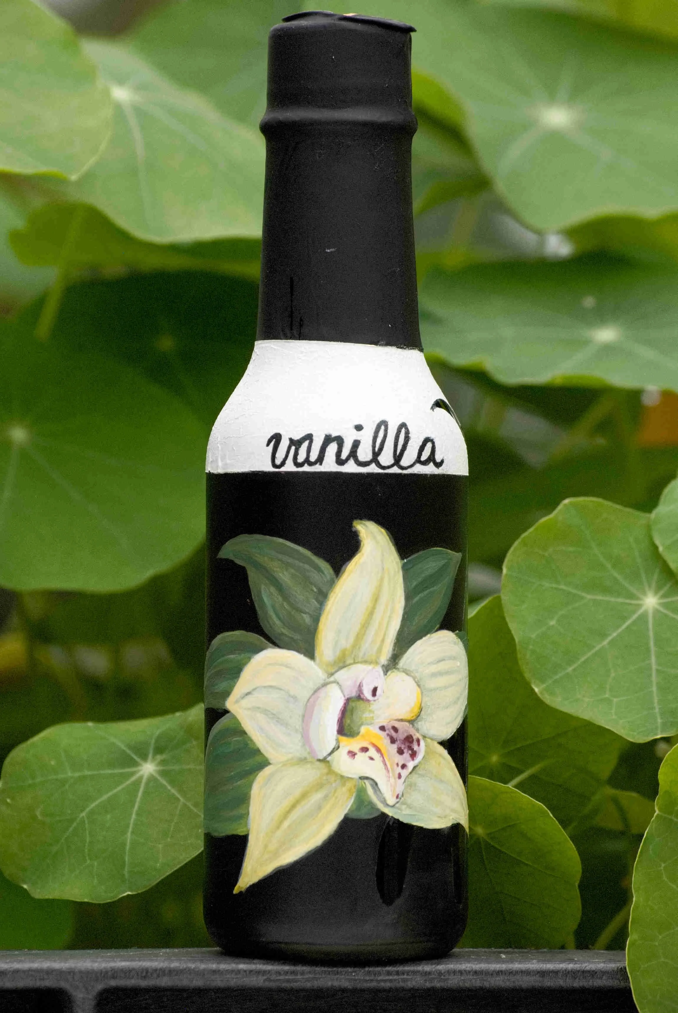 bilski_vanilla_bottle_edits-26.jpg