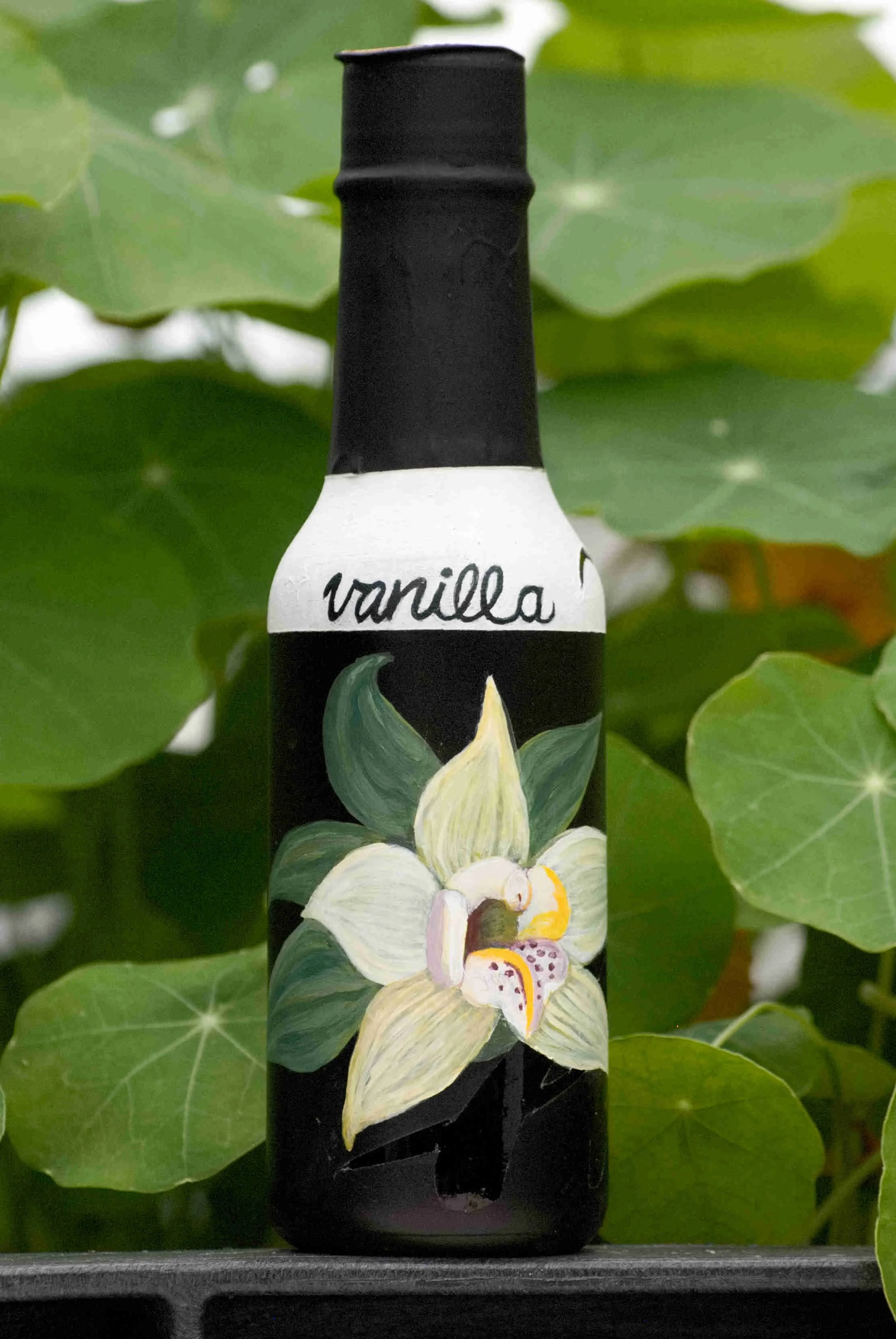 bilski_vanilla_bottle_edits-23.jpg