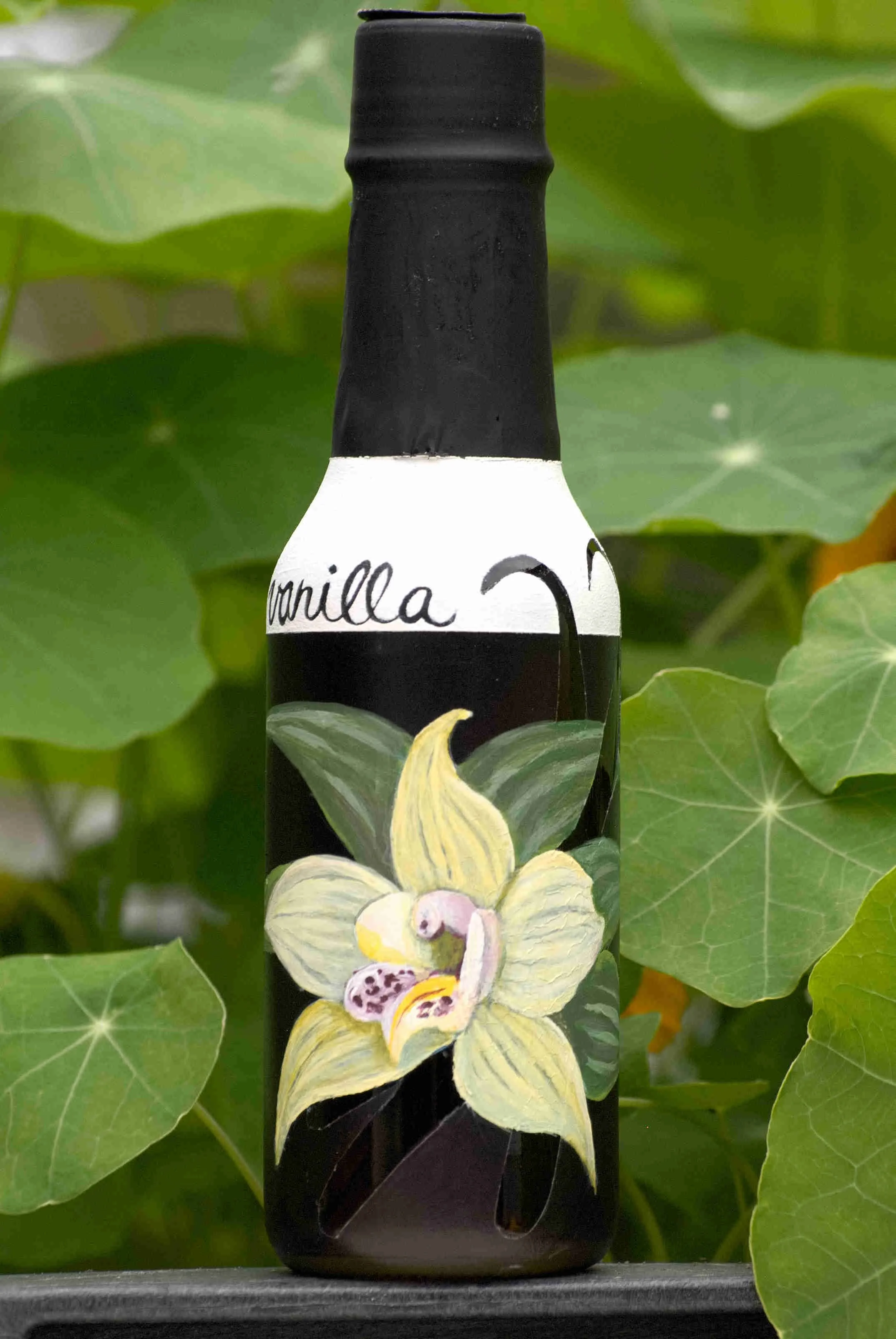bilski_vanilla_bottle_edits-32.jpg