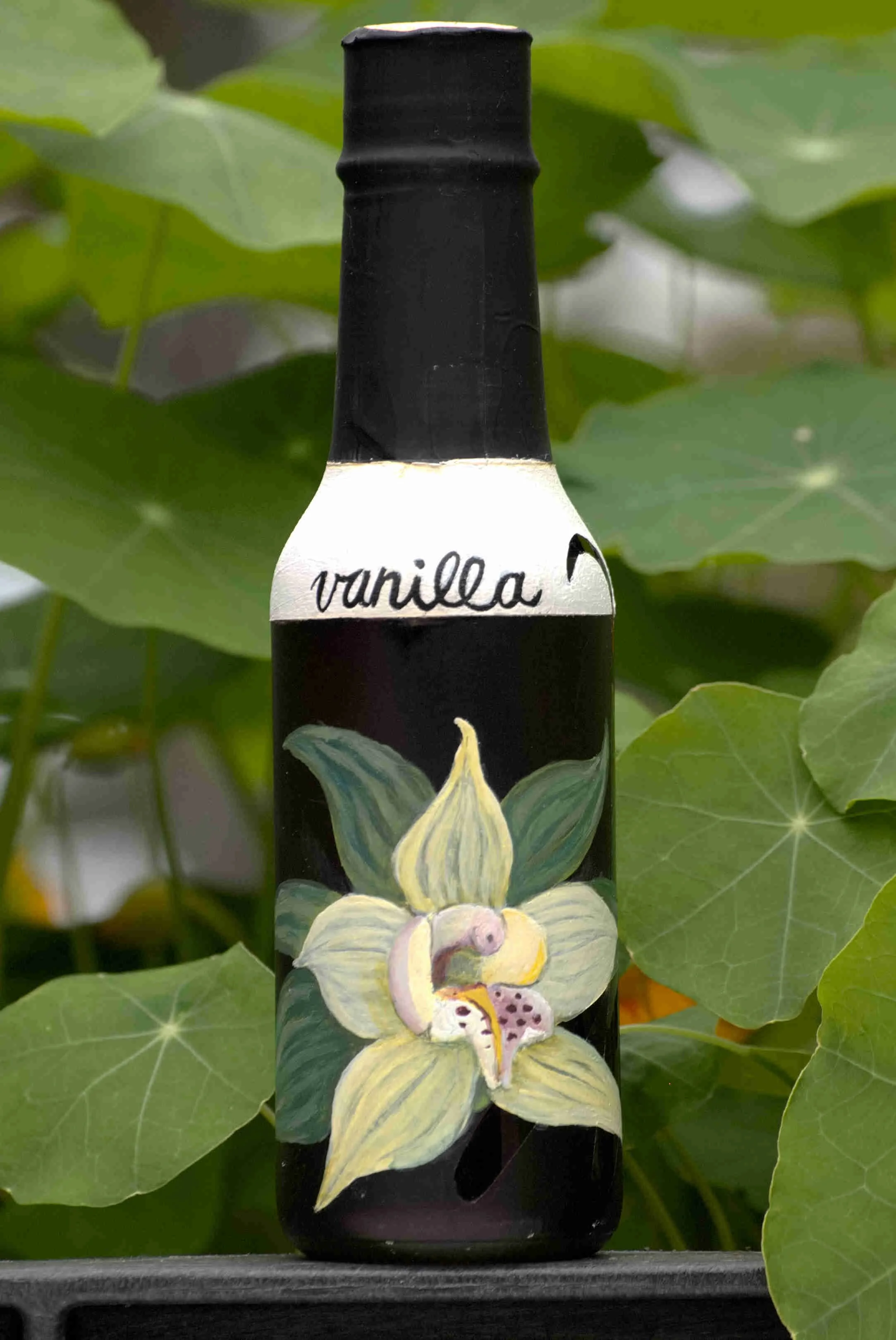 bilski_vanilla_bottle_edits-38.jpg