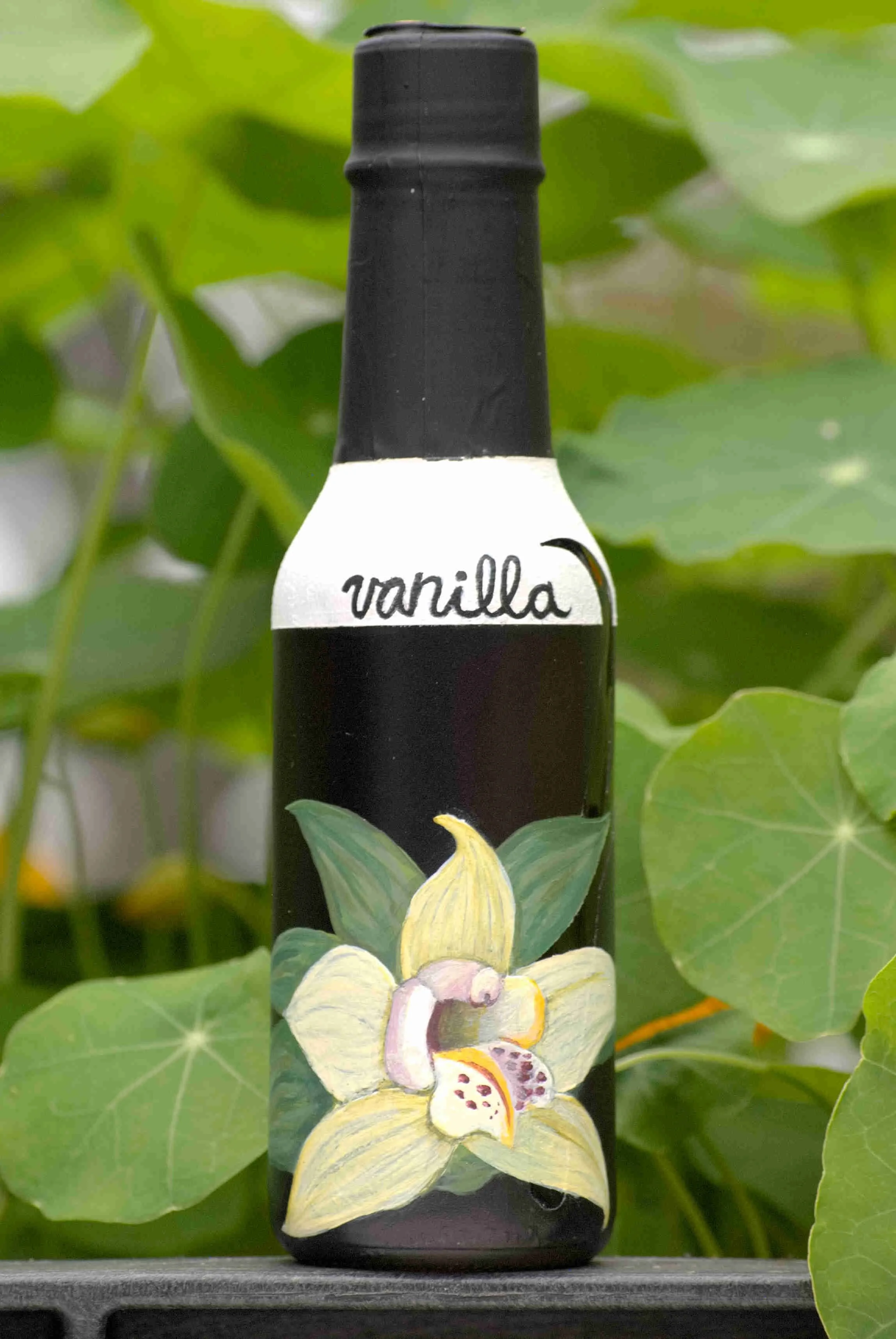 bilski_vanilla_bottle_edits-41.jpg