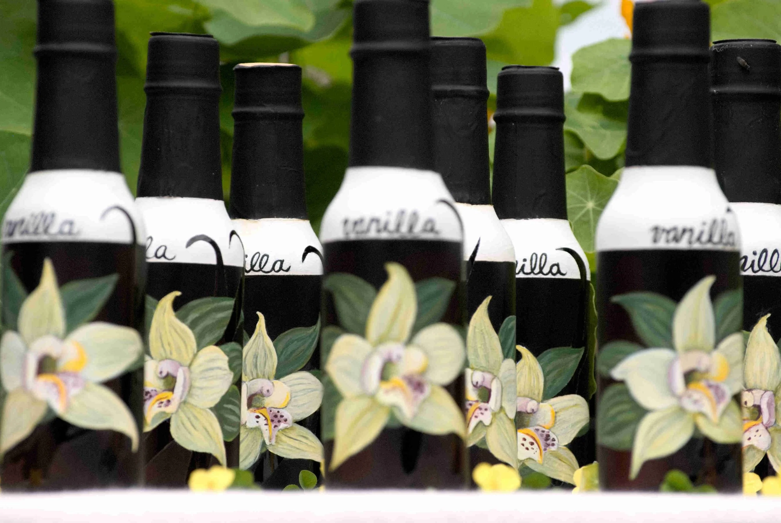 bilski_vanilla_bottle_edits-9.jpg