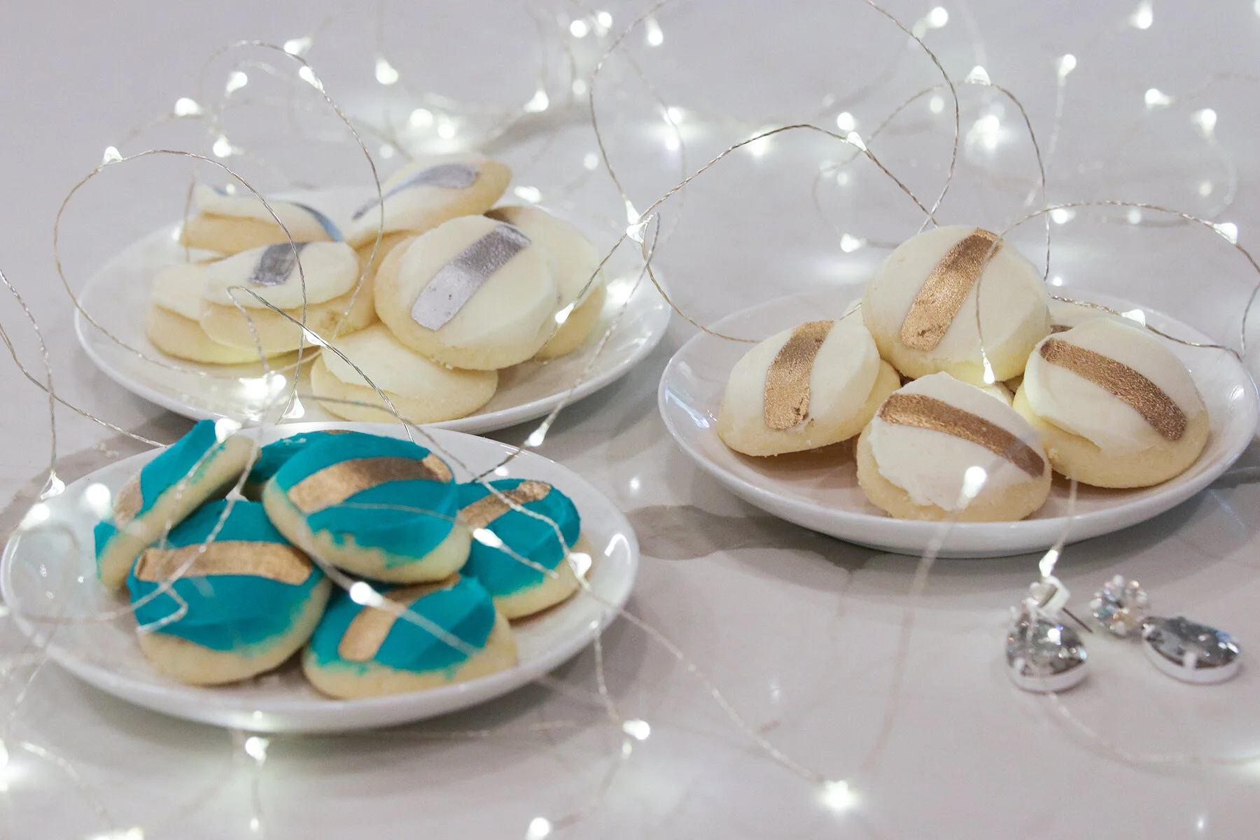 new-years-brush-cookies.jpg