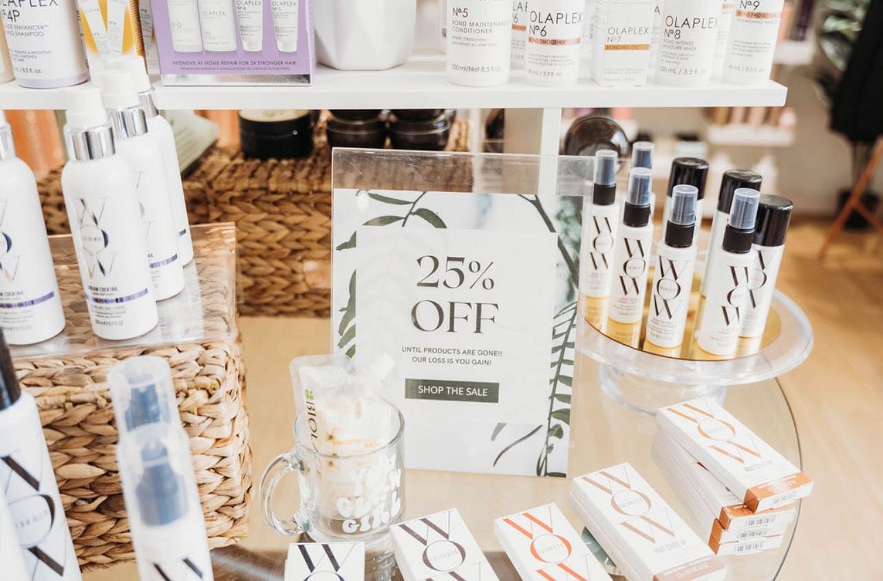 Check out our 25% off selection now at 40% off!! Great Mother&rsquo;s Day gifts too!!!! 
.
Photo by @hey.its.me.amber 
.
.
#wedding #Earthlybeauty #earthlybeautybar #cda #cdaidaho #idaho #idahome #idahostylist #hair #salon #luxury #luxurysalon #cdasa