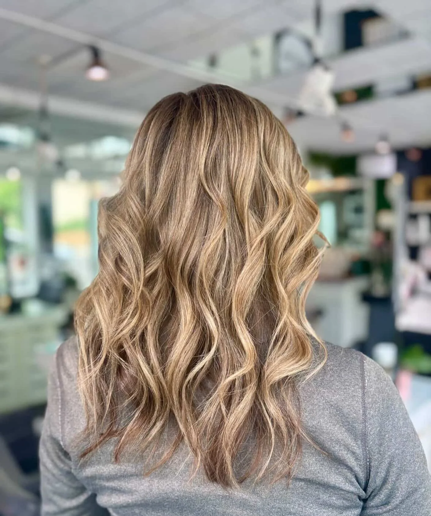 Check out this gorgeous highlight from @hairbybekah.cda 💁🏼&zwj;♀️